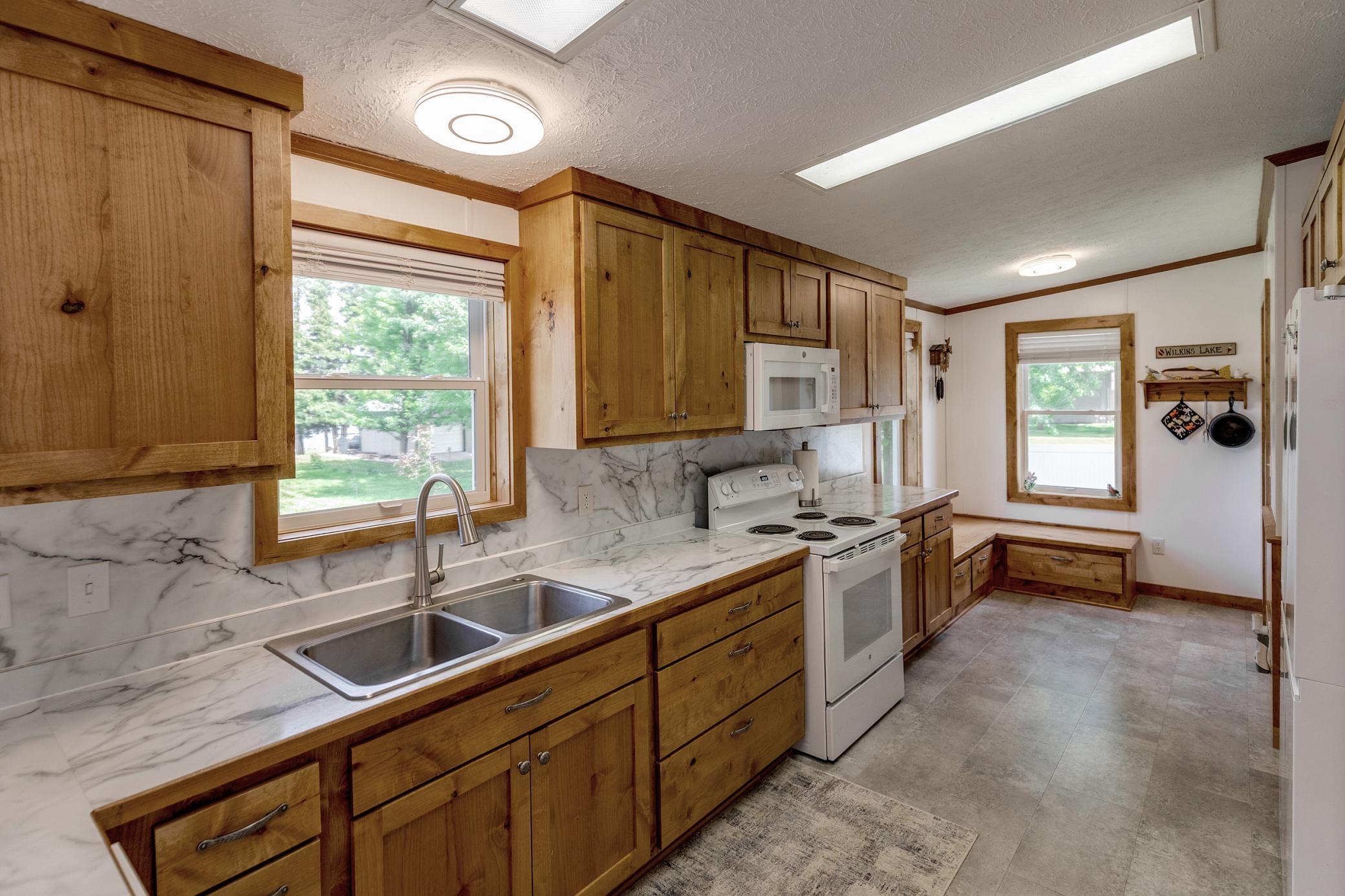 2003 single family home for sale at 42718 303rd Place in Palisade, MN — 3 bed, 2 bath (photo 11 of 43)