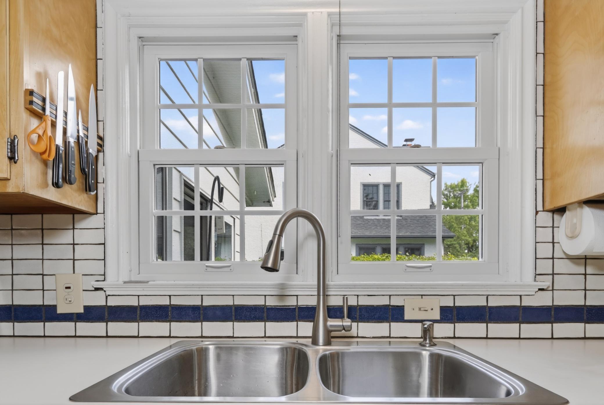 1939 single family home for sale at 1029 NW 1st Avenue in Grand Rapids, MN — 4 bed, 3 bath (photo 14 of 46)