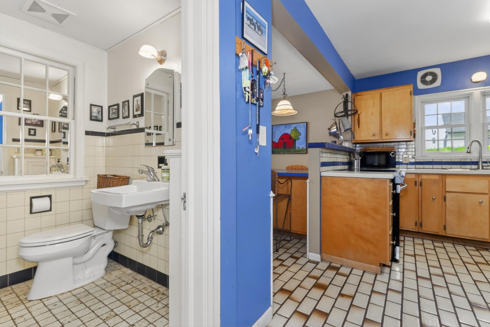 1939 single family home for sale at 1029 NW 1st Avenue in Grand Rapids, MN — 4 bed, 3 bath (photo 16 of 46)