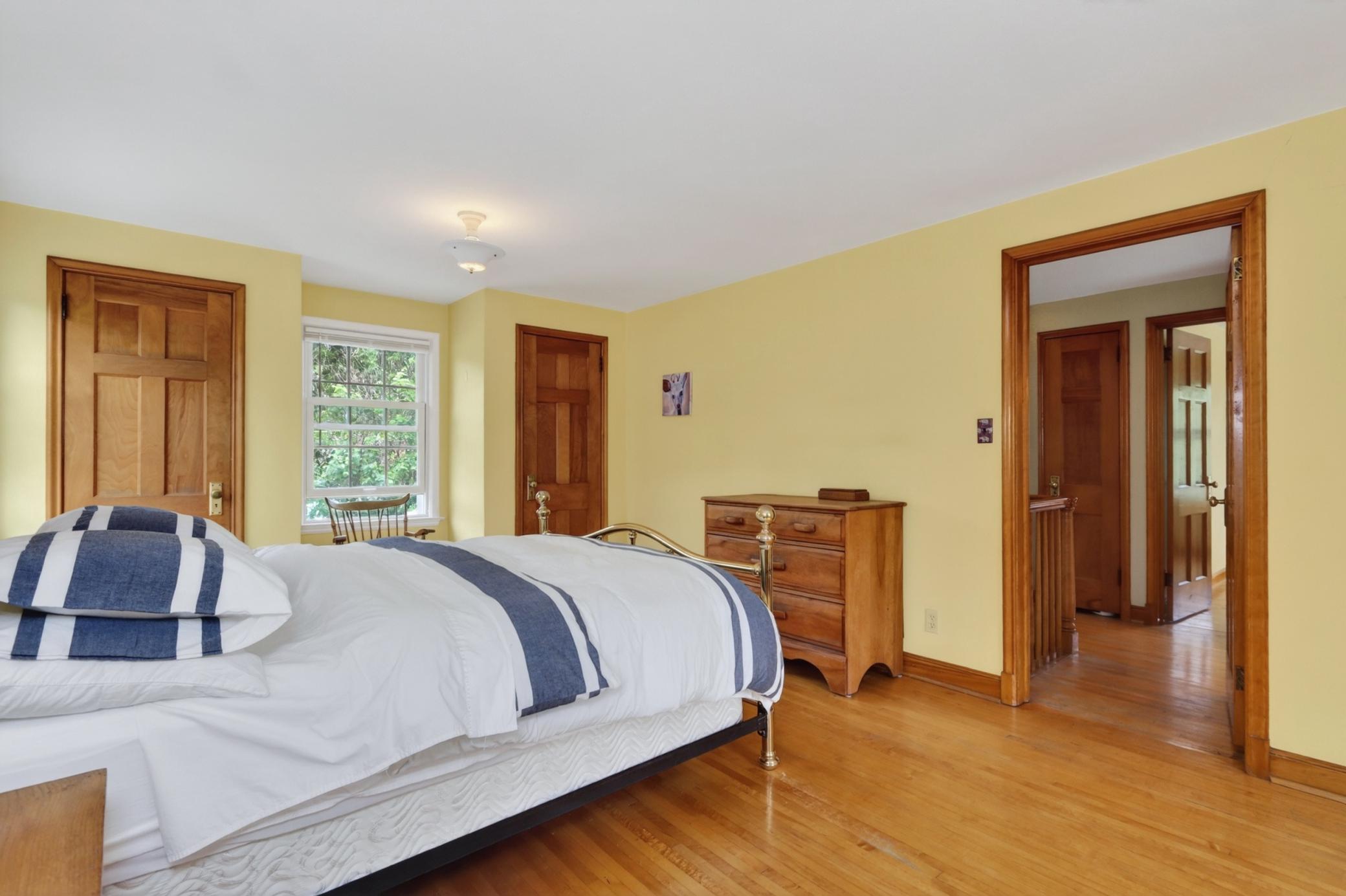 1939 single family home for sale at 1029 NW 1st Avenue in Grand Rapids, MN — 4 bed, 3 bath (photo 28 of 46)