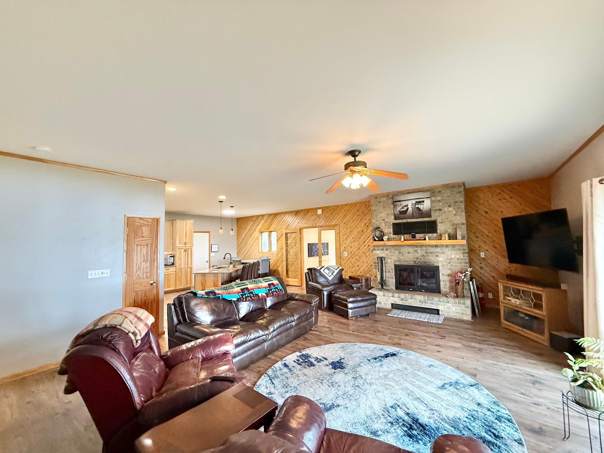 2000 single family home for sale at 32088 E Round Lake Rd in Ponsford, MN — 3 bed, 2 bath (photo 15 of 73)