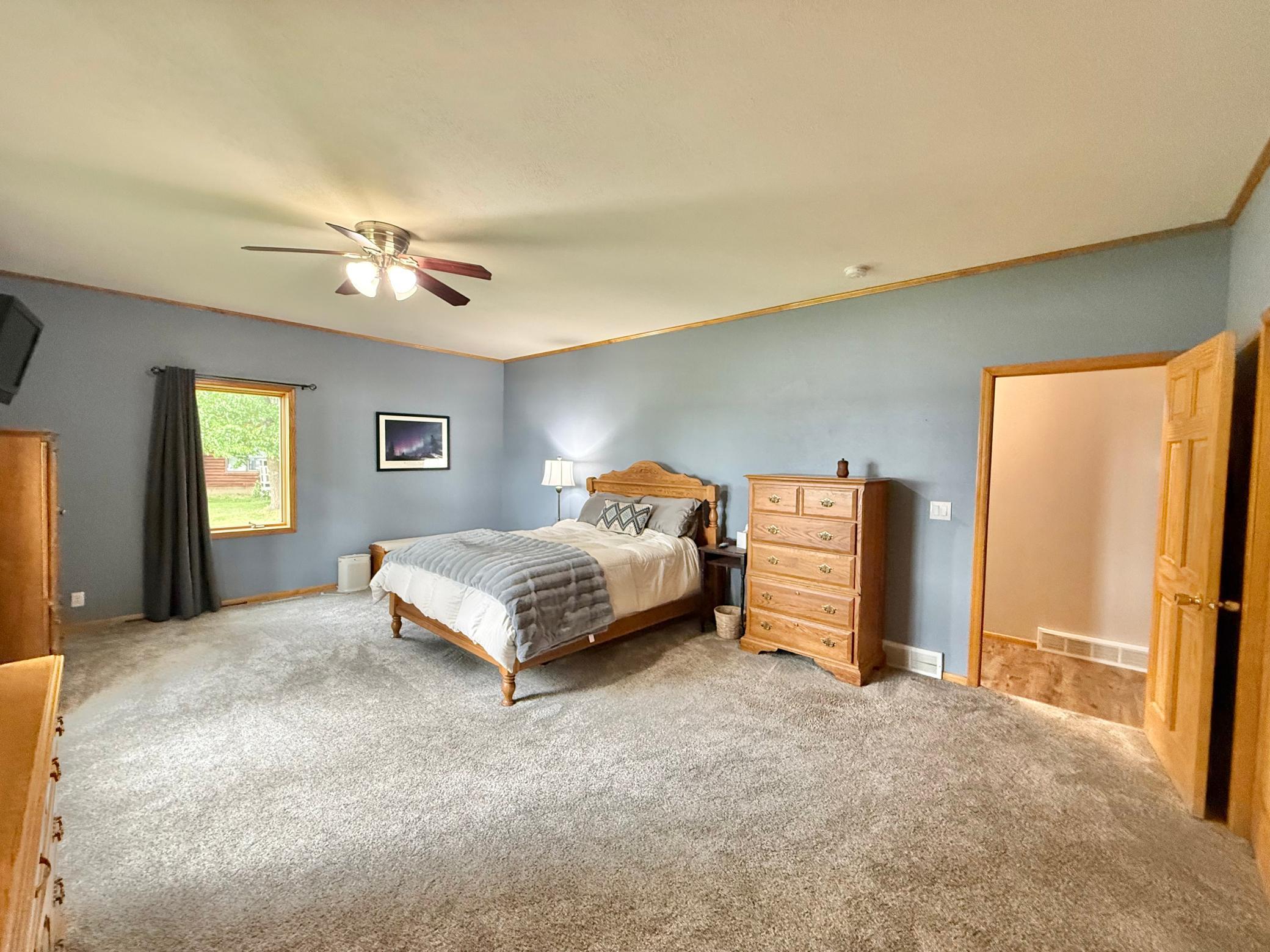 2000 single family home for sale at 32088 E Round Lake Rd in Ponsford, MN — 3 bed, 2 bath (photo 22 of 73)