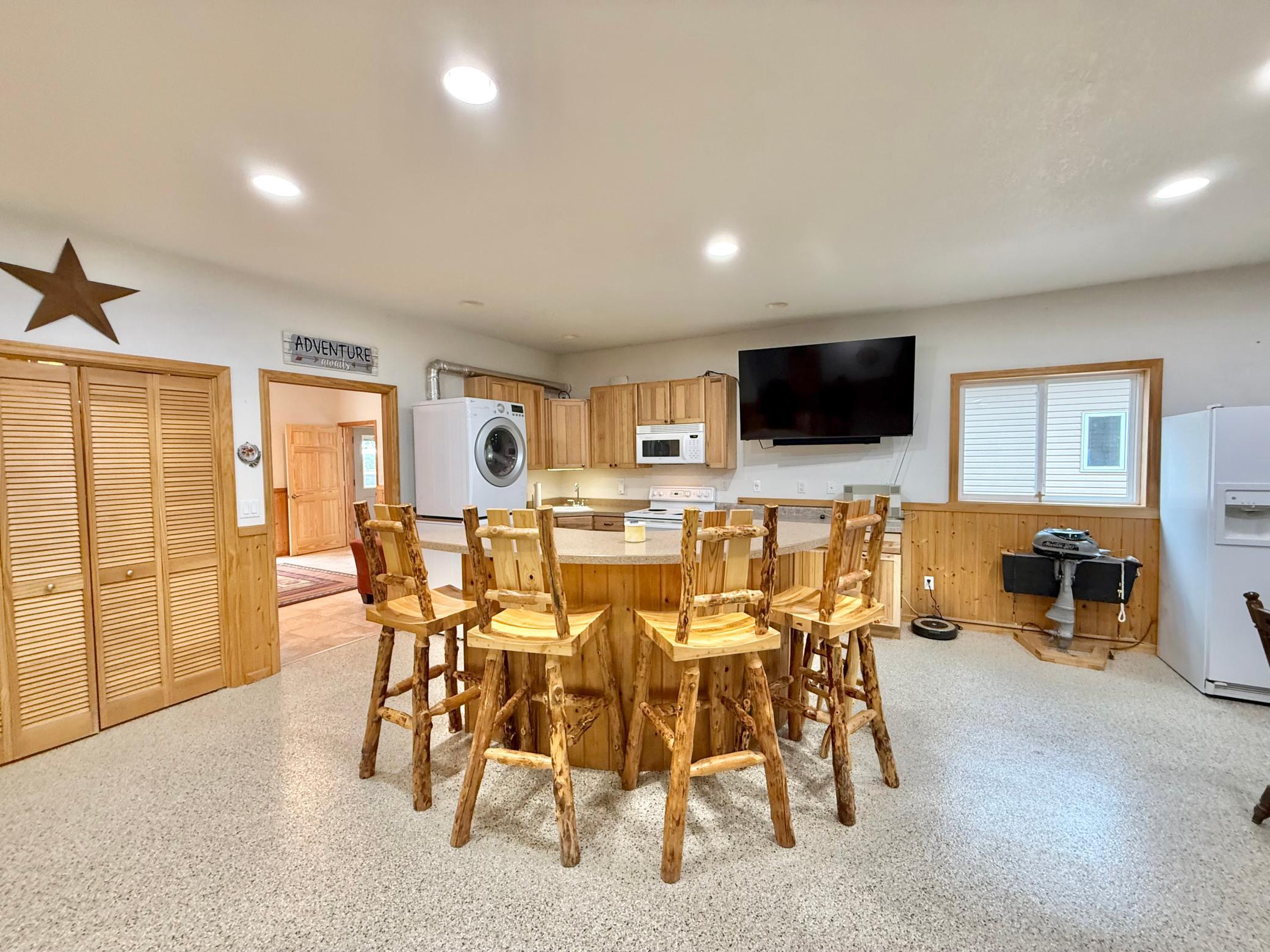 2000 single family home for sale at 32088 E Round Lake Rd in Ponsford, MN — 3 bed, 2 bath (photo 32 of 73)