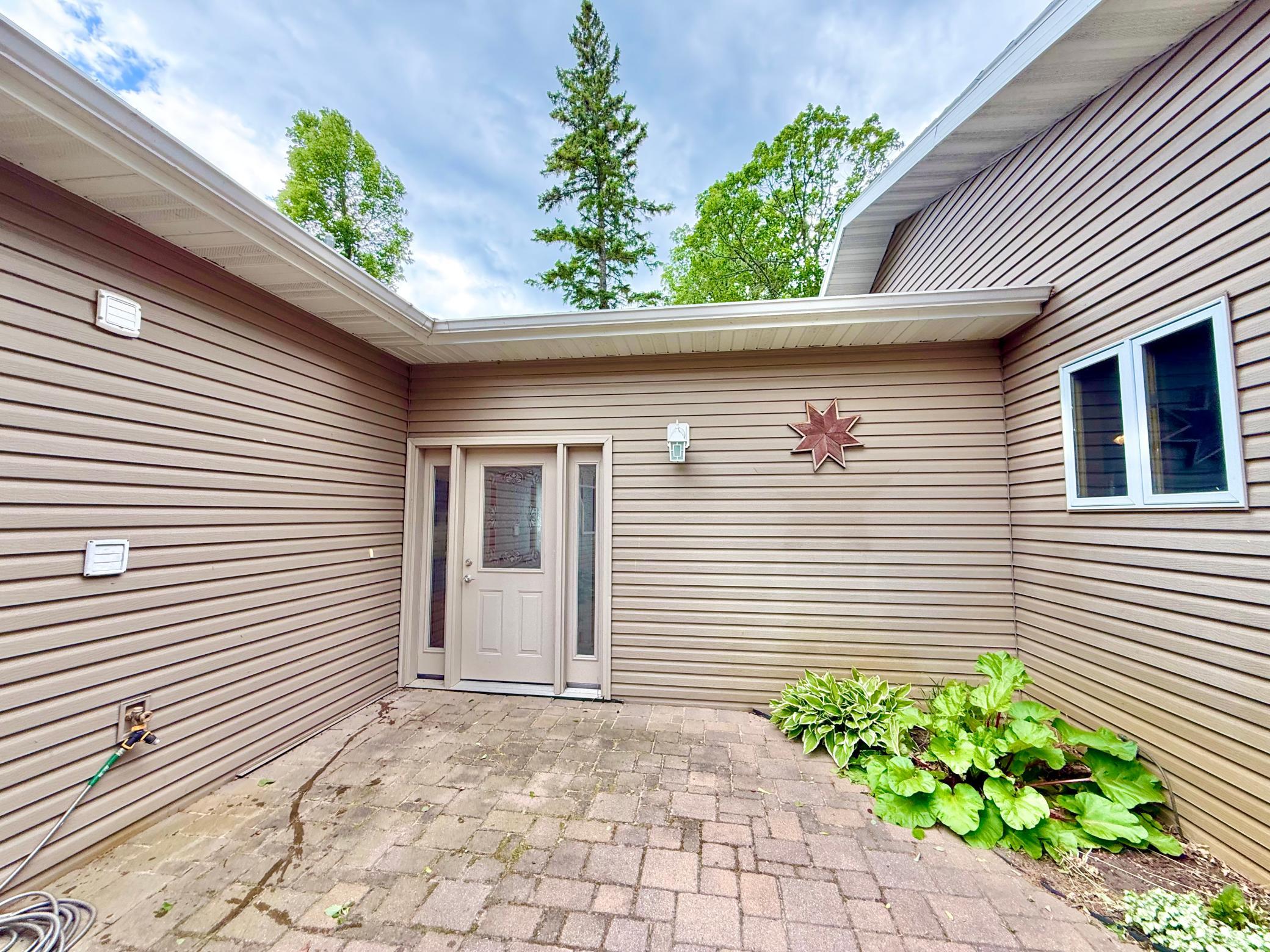 2000 single family home for sale at 32088 E Round Lake Rd in Ponsford, MN — 3 bed, 2 bath (photo 5 of 73)