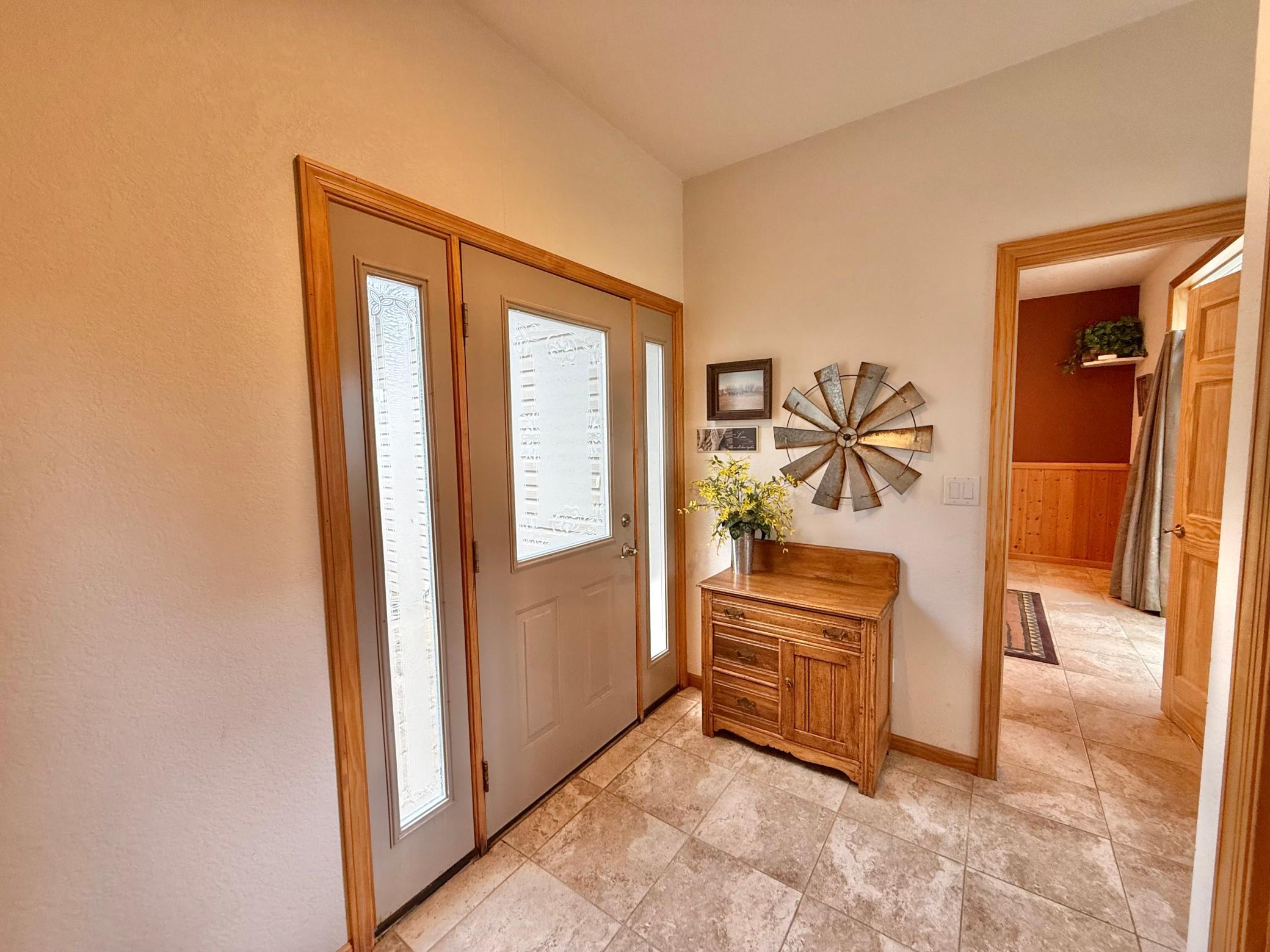 2000 single family home for sale at 32088 E Round Lake Rd in Ponsford, MN — 3 bed, 2 bath (photo 6 of 73)