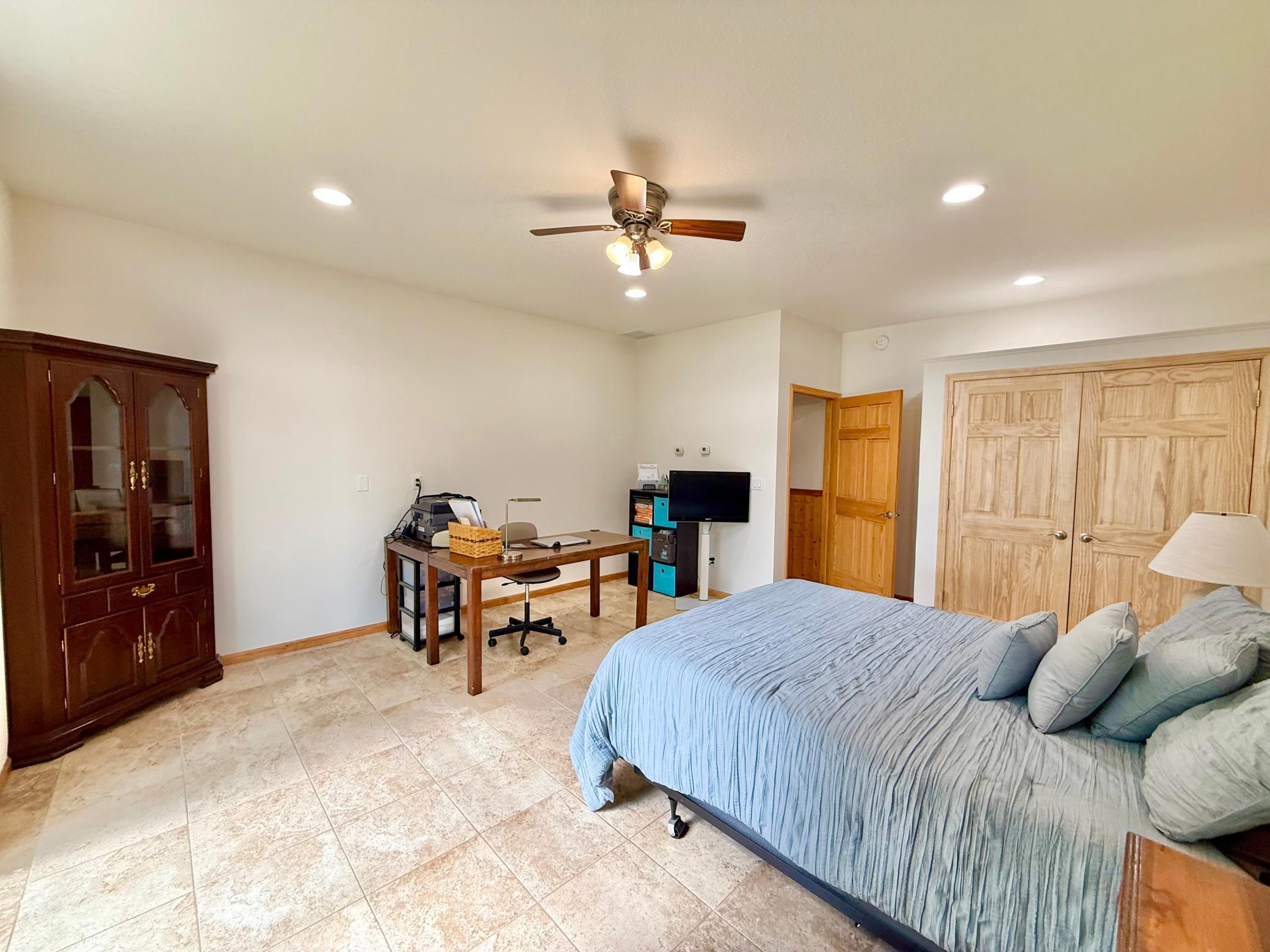 2000 single family home for sale at 32088 E Round Lake Rd in Ponsford, MN — 3 bed, 2 bath (photo 53 of 73)