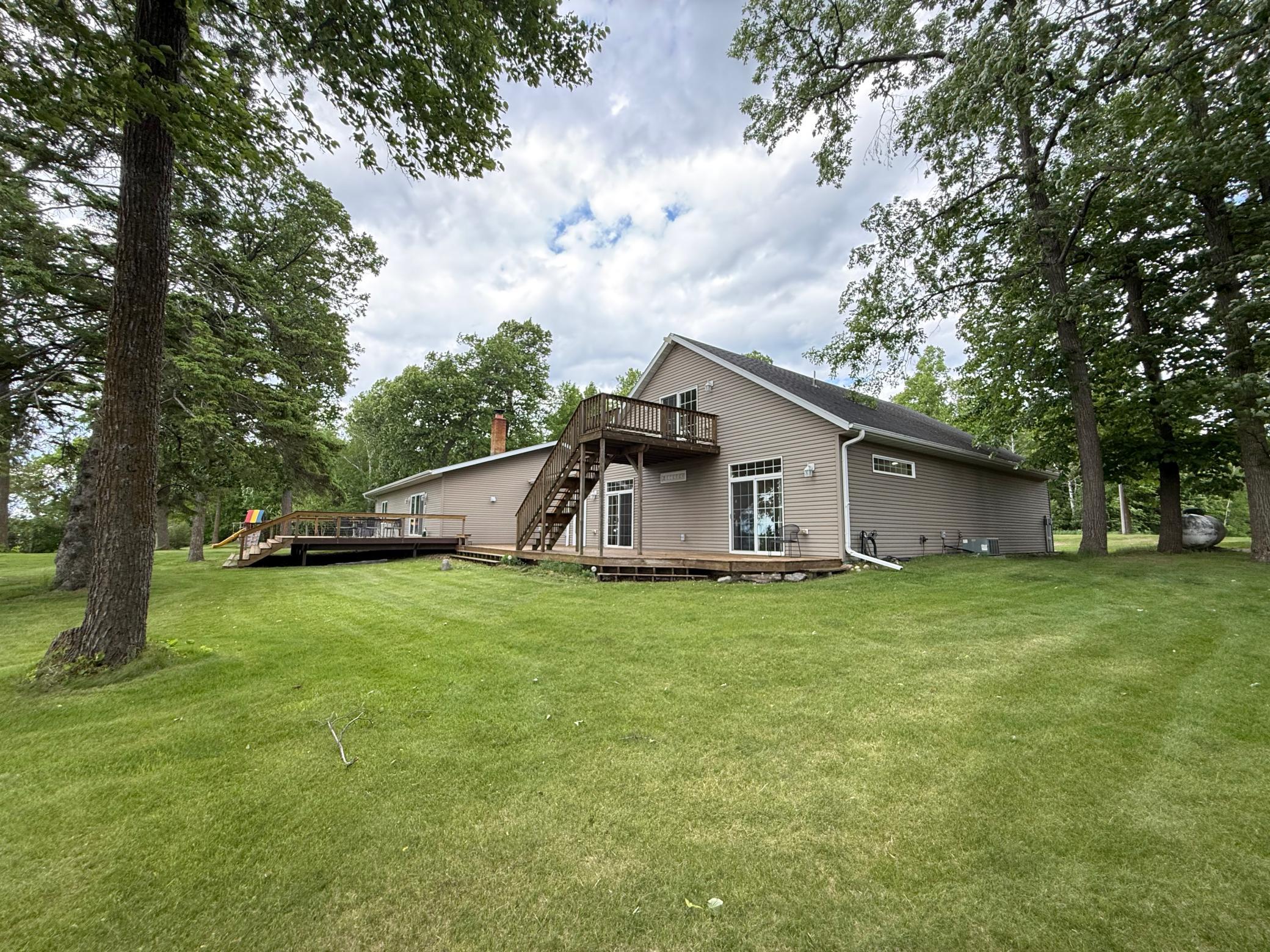 2000 single family home for sale at 32088 E Round Lake Rd in Ponsford, MN — 3 bed, 2 bath (photo 70 of 73)
