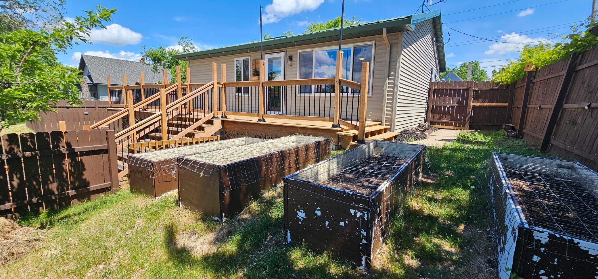 1970 single family home for sale at 1108 Irvine Avenue NW in Bemidji, MN — 3 bed, 2 bath (photo 3 of 52)