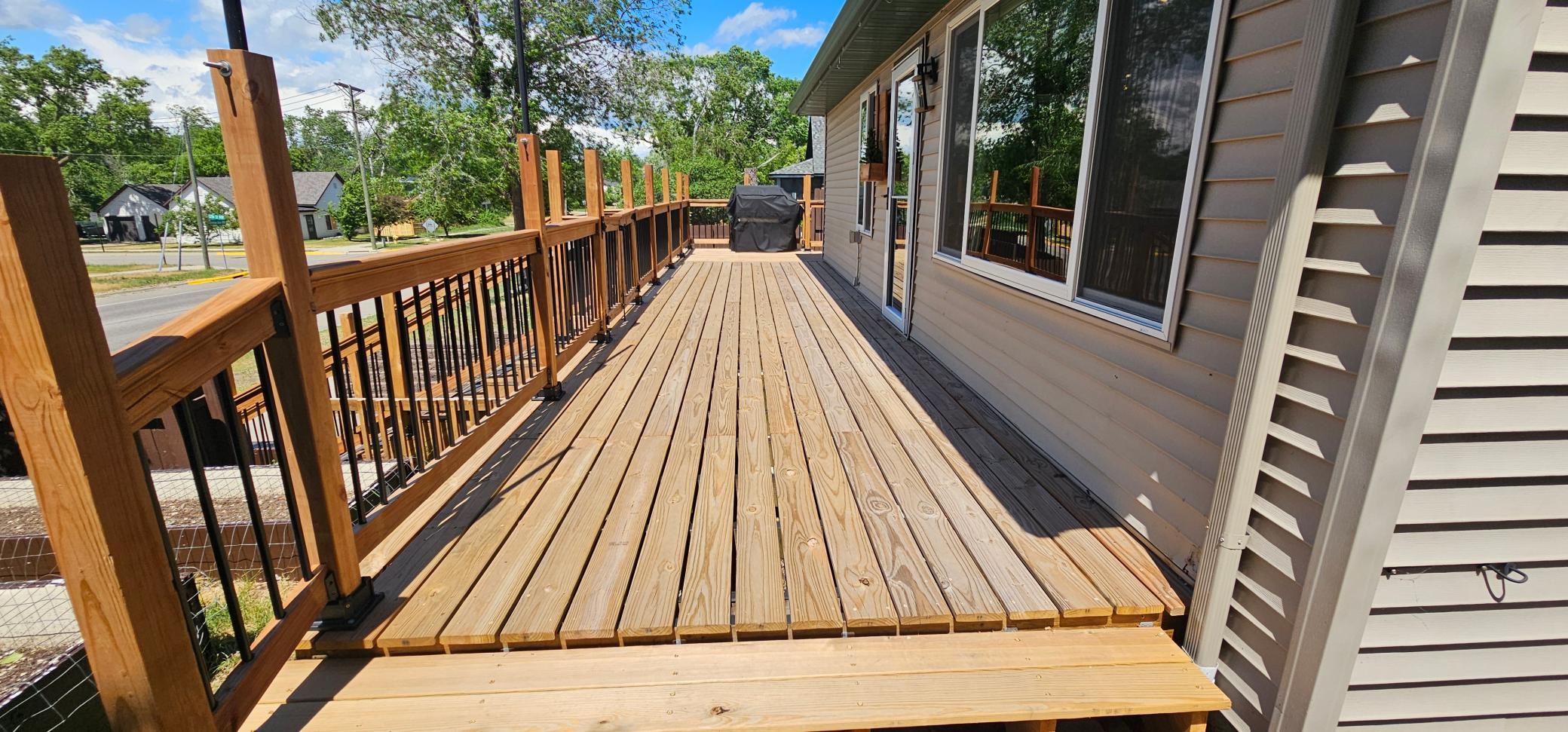 1970 single family home for sale at 1108 Irvine Avenue NW in Bemidji, MN — 3 bed, 2 bath (photo 4 of 52)