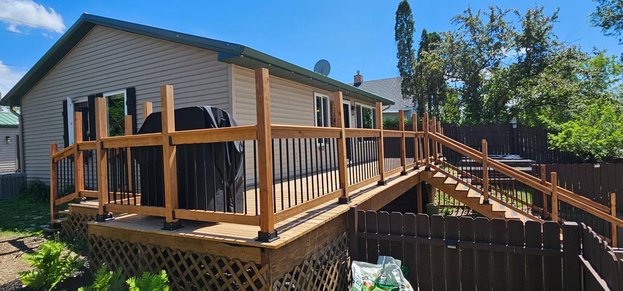 1970 single family home for sale at 1108 Irvine Avenue NW in Bemidji, MN — 3 bed, 2 bath (photo 40 of 52)
