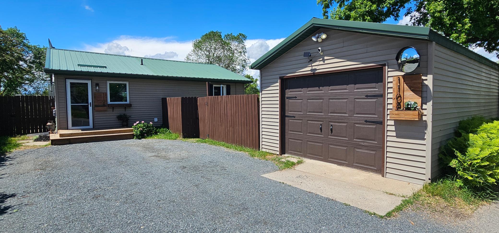 1970 single family home for sale at 1108 Irvine Avenue NW in Bemidji, MN — 3 bed, 2 bath (photo 47 of 52)