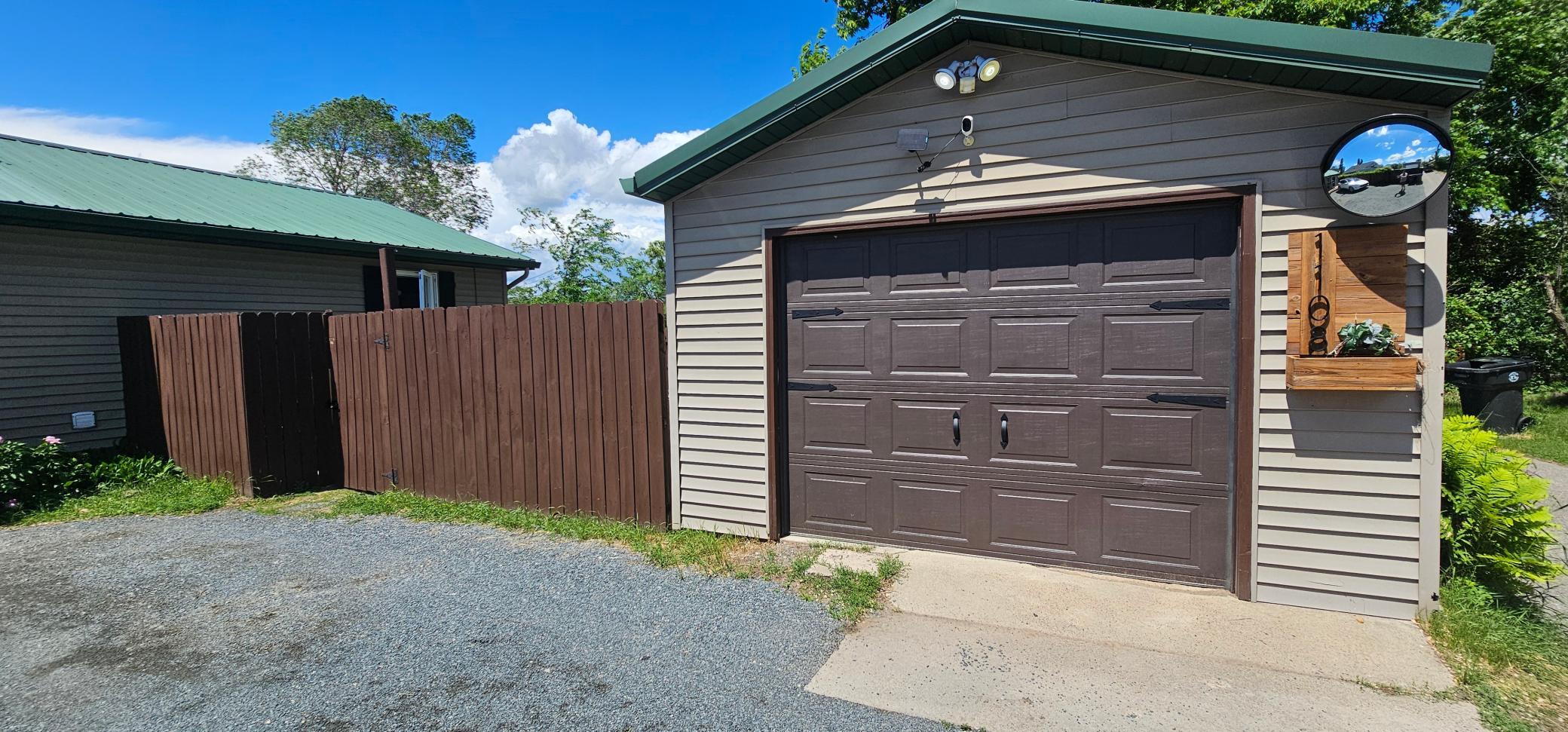 1970 single family home for sale at 1108 Irvine Avenue NW in Bemidji, MN — 3 bed, 2 bath (photo 48 of 52)