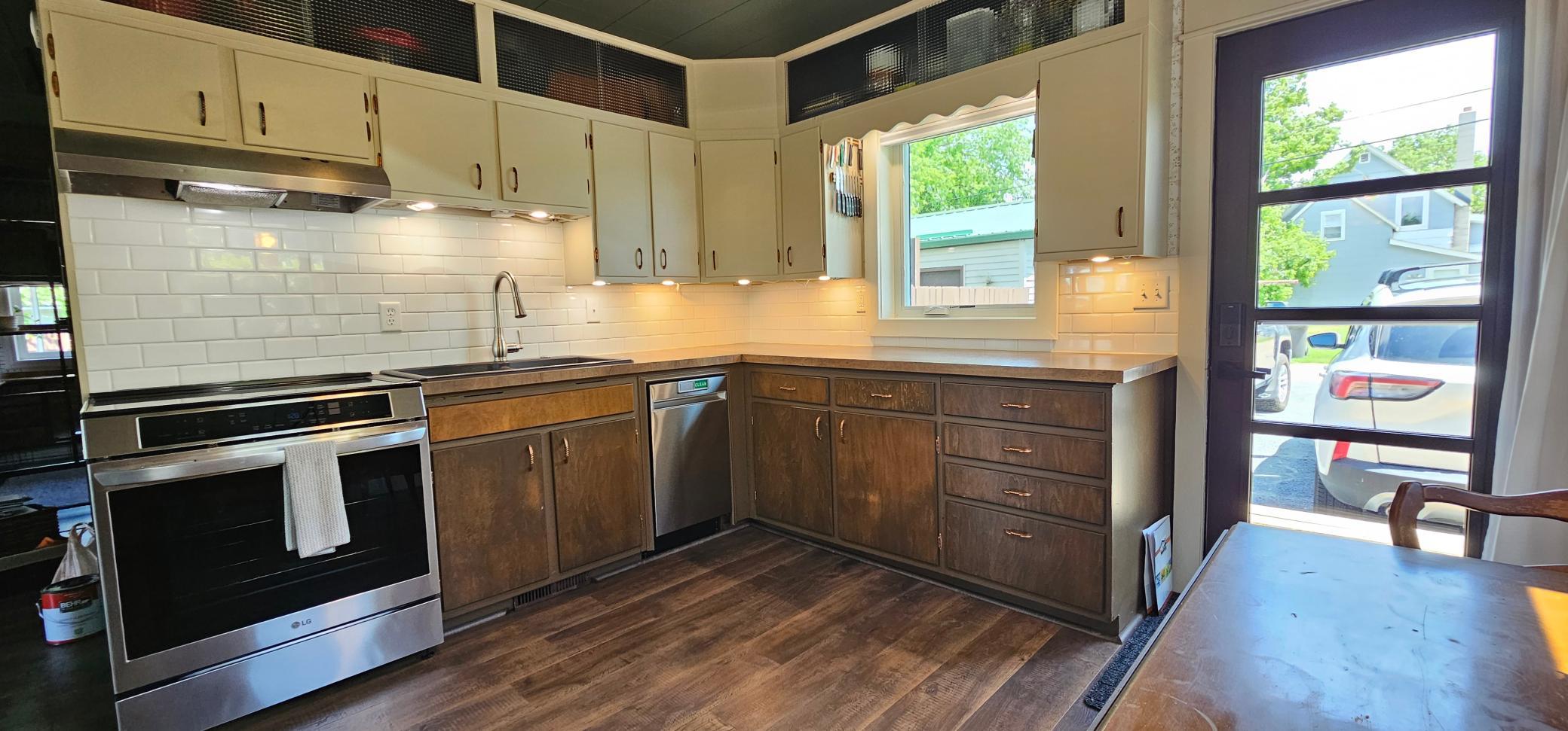 1970 single family home for sale at 1108 Irvine Avenue NW in Bemidji, MN — 3 bed, 2 bath (photo 8 of 52)