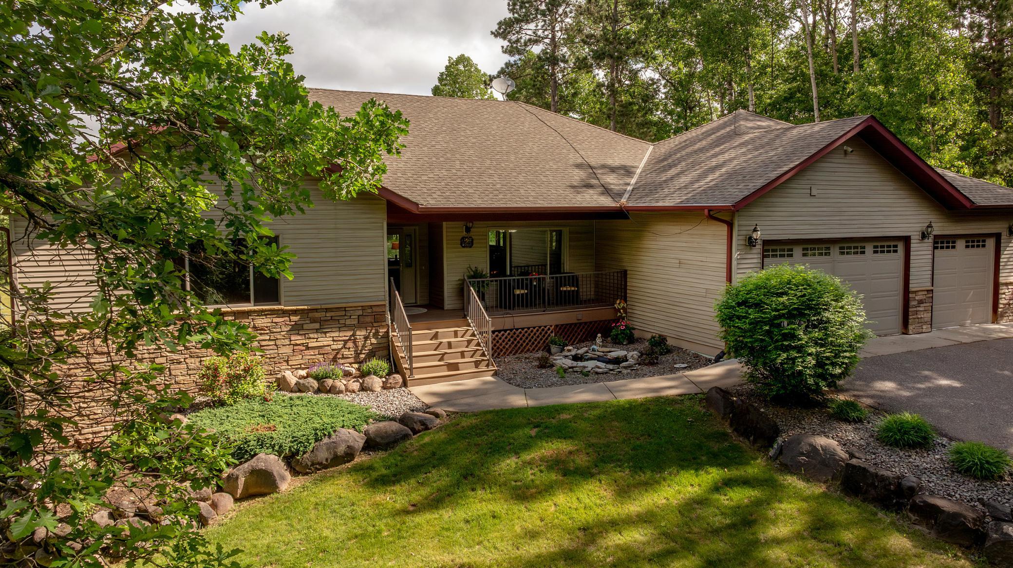 2005 single family home for sale at 5698 Kander Court in Nisswa, MN — 5 bed, 4 bath (photo 2 of 59)