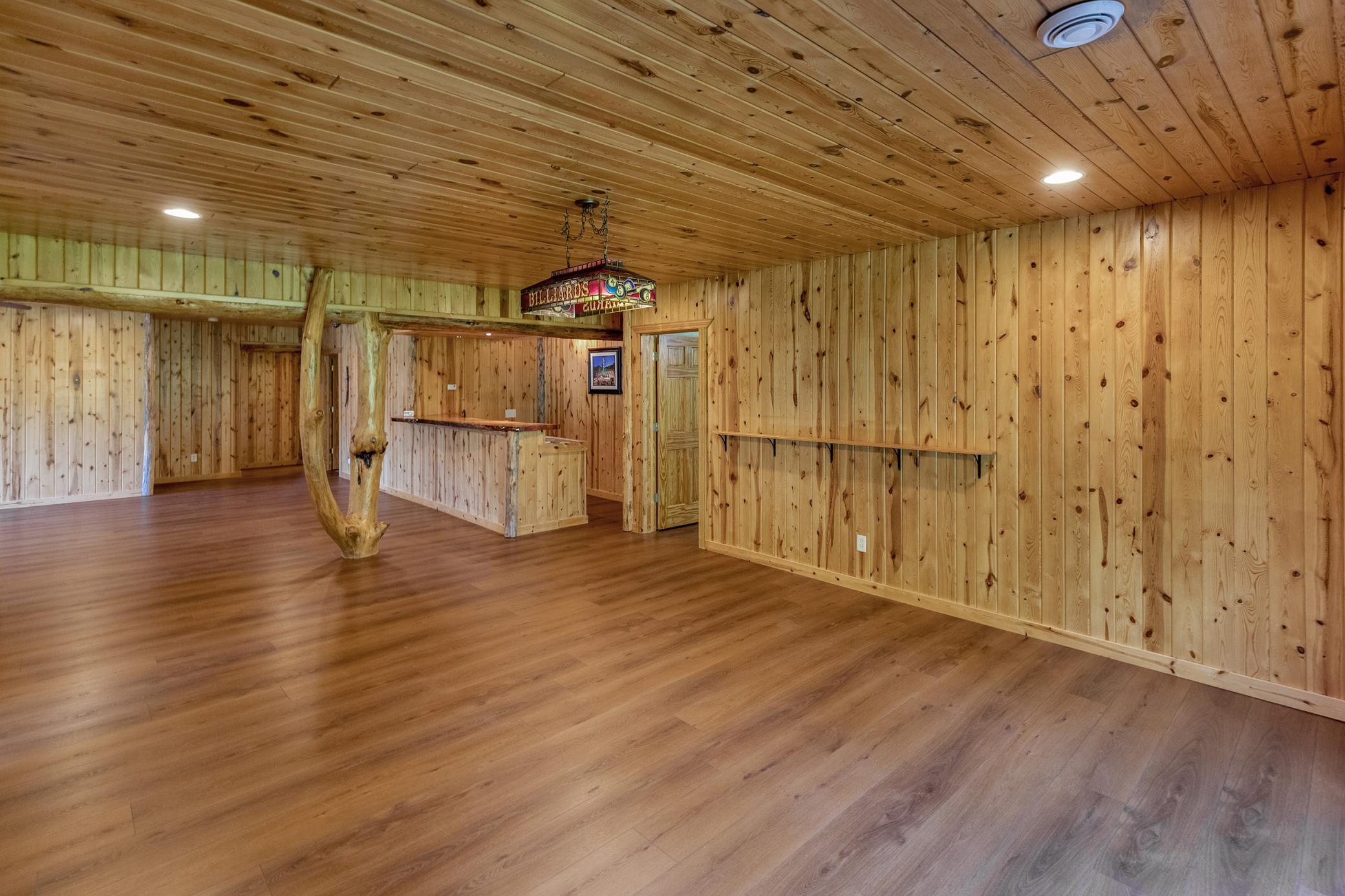 2005 single family home for sale at 5698 Kander Court in Nisswa, MN — 5 bed, 4 bath (photo 16 of 59)