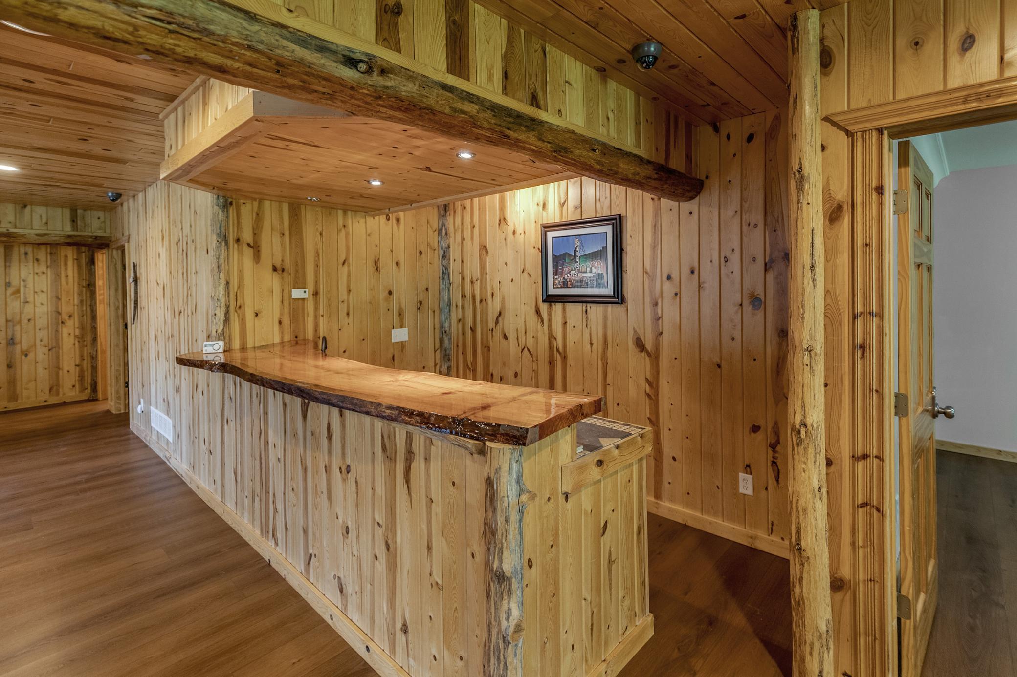 2005 single family home for sale at 5698 Kander Court in Nisswa, MN — 5 bed, 4 bath (photo 17 of 59)