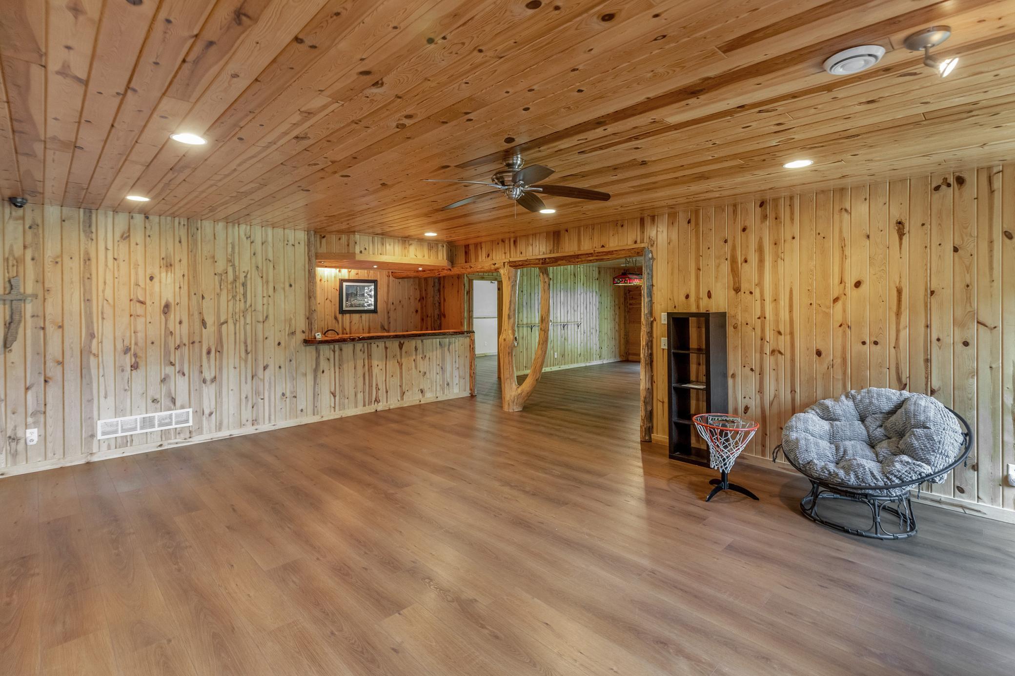 2005 single family home for sale at 5698 Kander Court in Nisswa, MN — 5 bed, 4 bath (photo 18 of 59)
