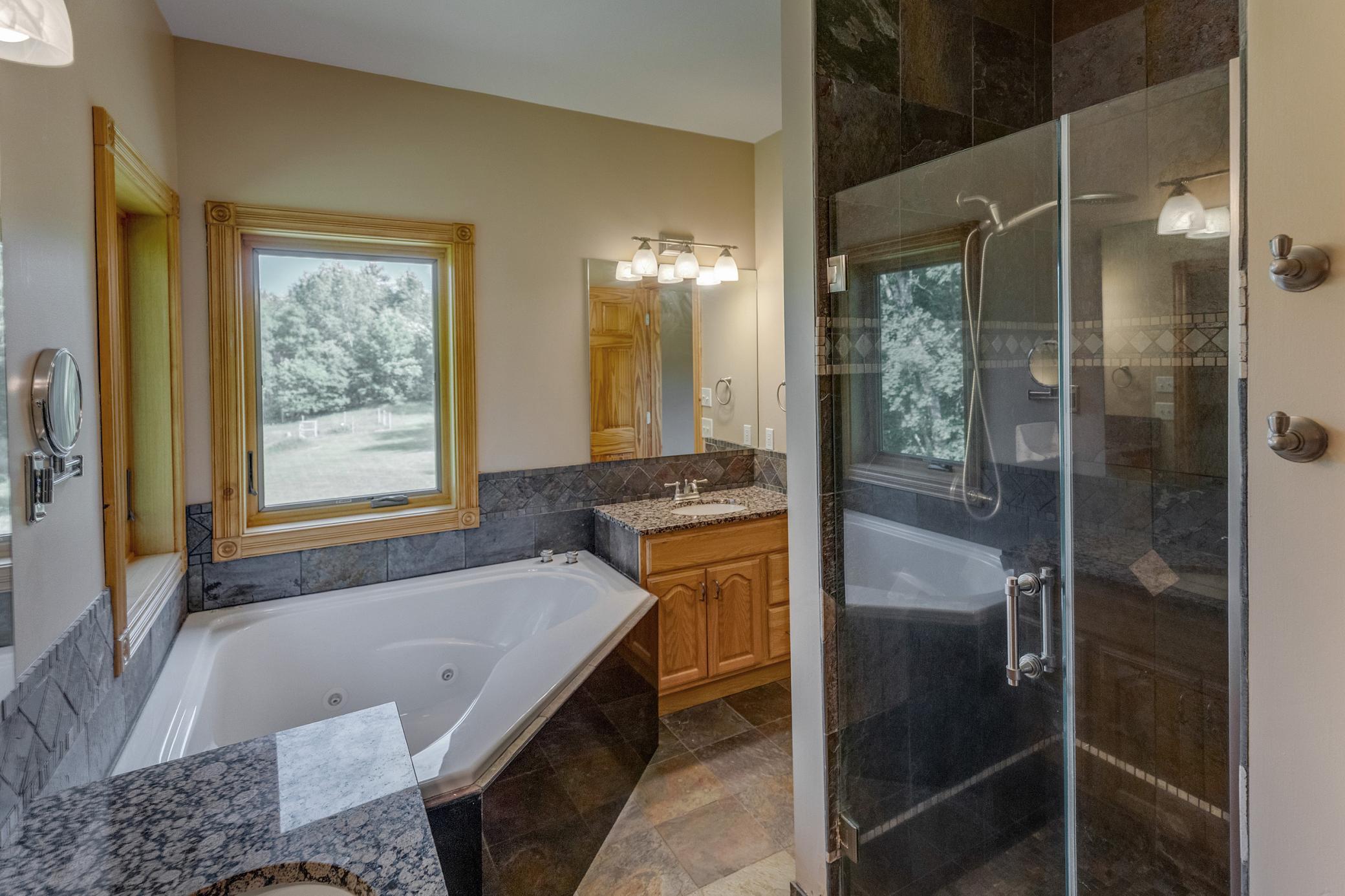 2005 single family home for sale at 5698 Kander Court in Nisswa, MN — 5 bed, 4 bath (photo 22 of 59)