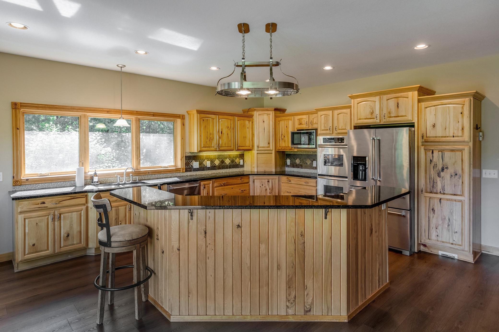 2005 single family home for sale at 5698 Kander Court in Nisswa, MN — 5 bed, 4 bath (photo 8 of 59)