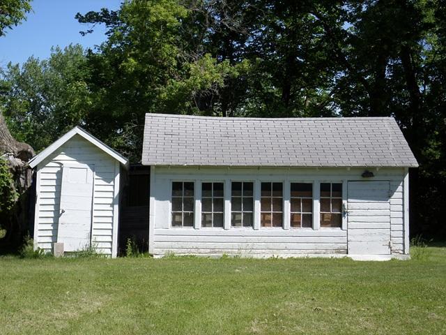 201 Greenwood Street E, Thief River Falls MN 56701 - Photo 27 of 32