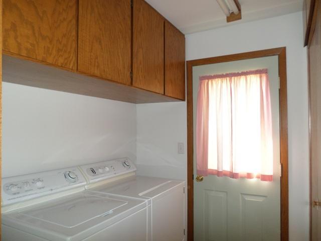 201 Greenwood Street E, Thief River Falls MN 56701 - Photo 10 of 32