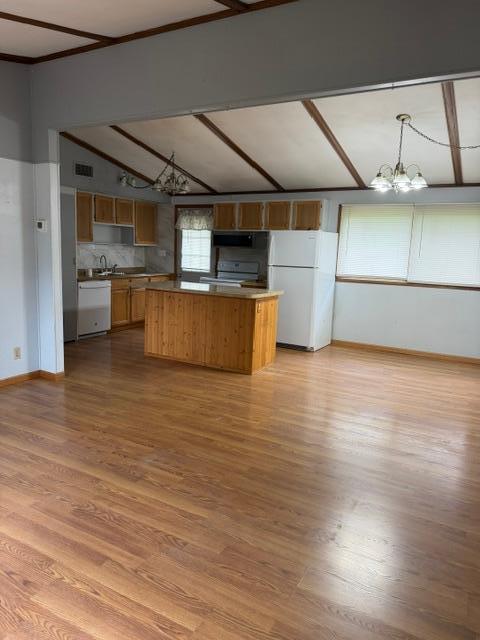 1977 single family home for sale at 407 Lake Avenue in Park Rapids, MN — 4 bed, 2 bath (photo 7 of 27)