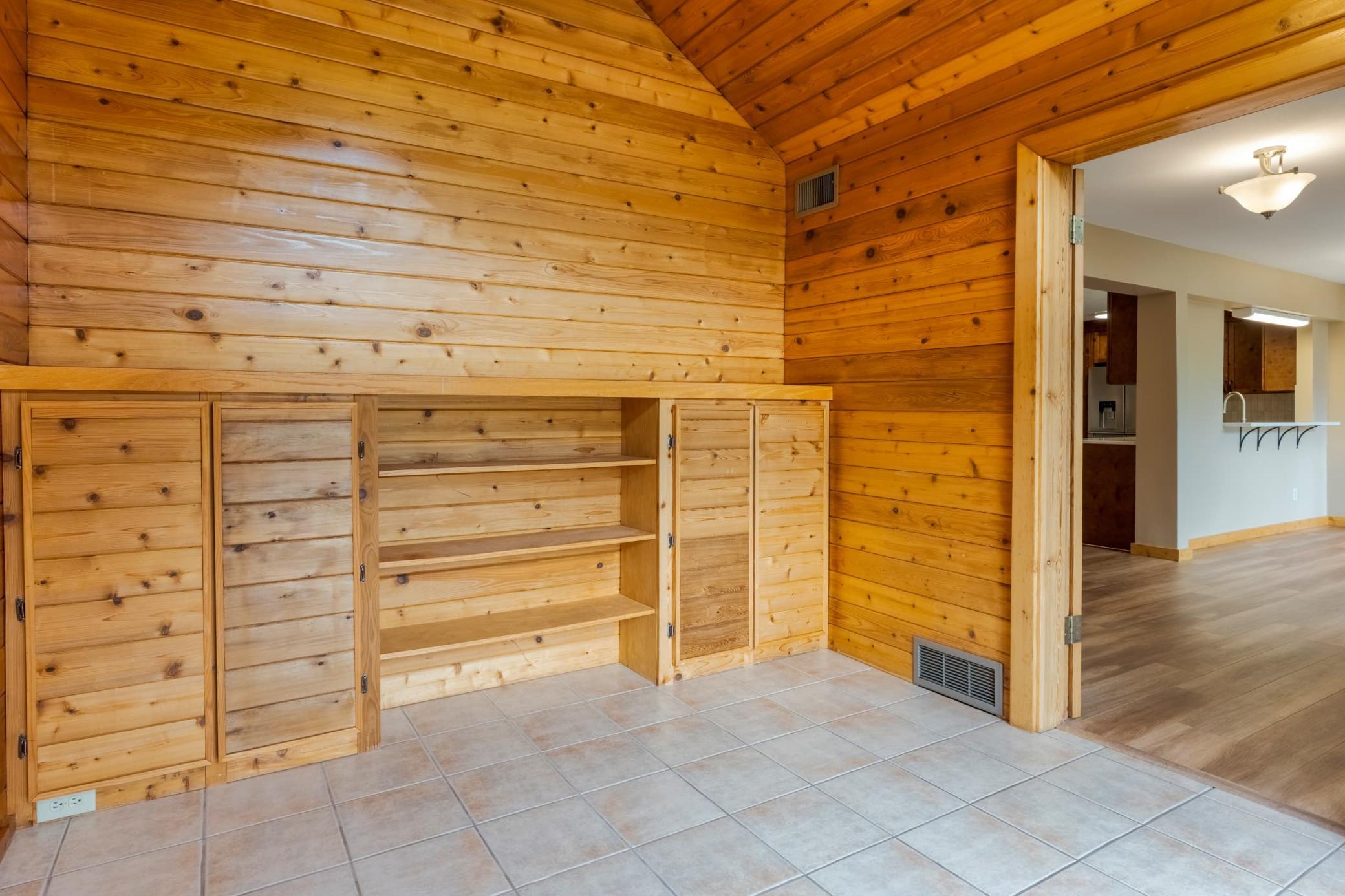 1972 single family home for sale at 51892 Wildflower Drive in Bemidji, MN — 4 bed, 3 bath (photo 18 of 48)