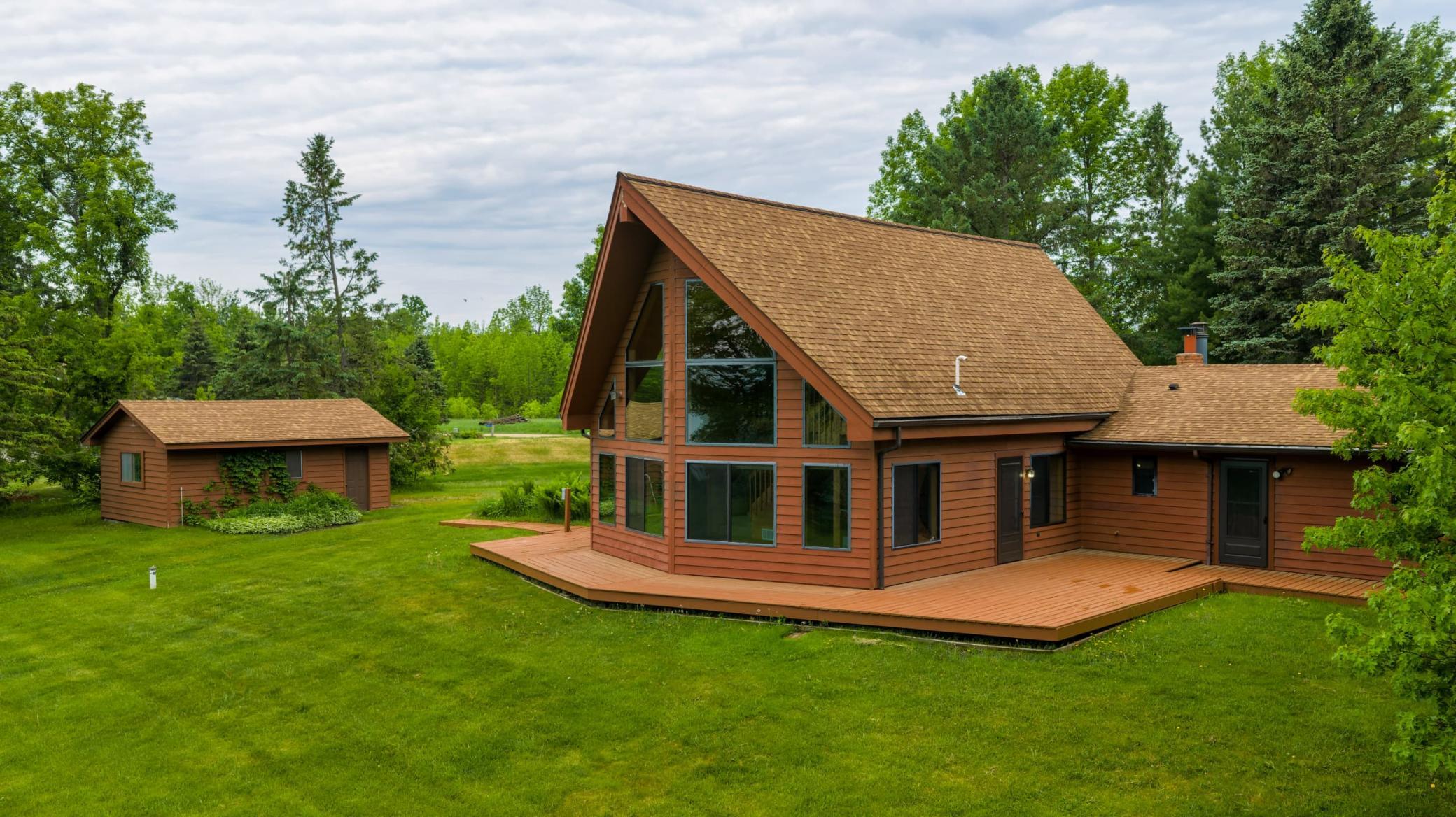1972 single family home for sale at 51892 Wildflower Drive in Bemidji, MN — 4 bed, 3 bath (photo 27 of 48)