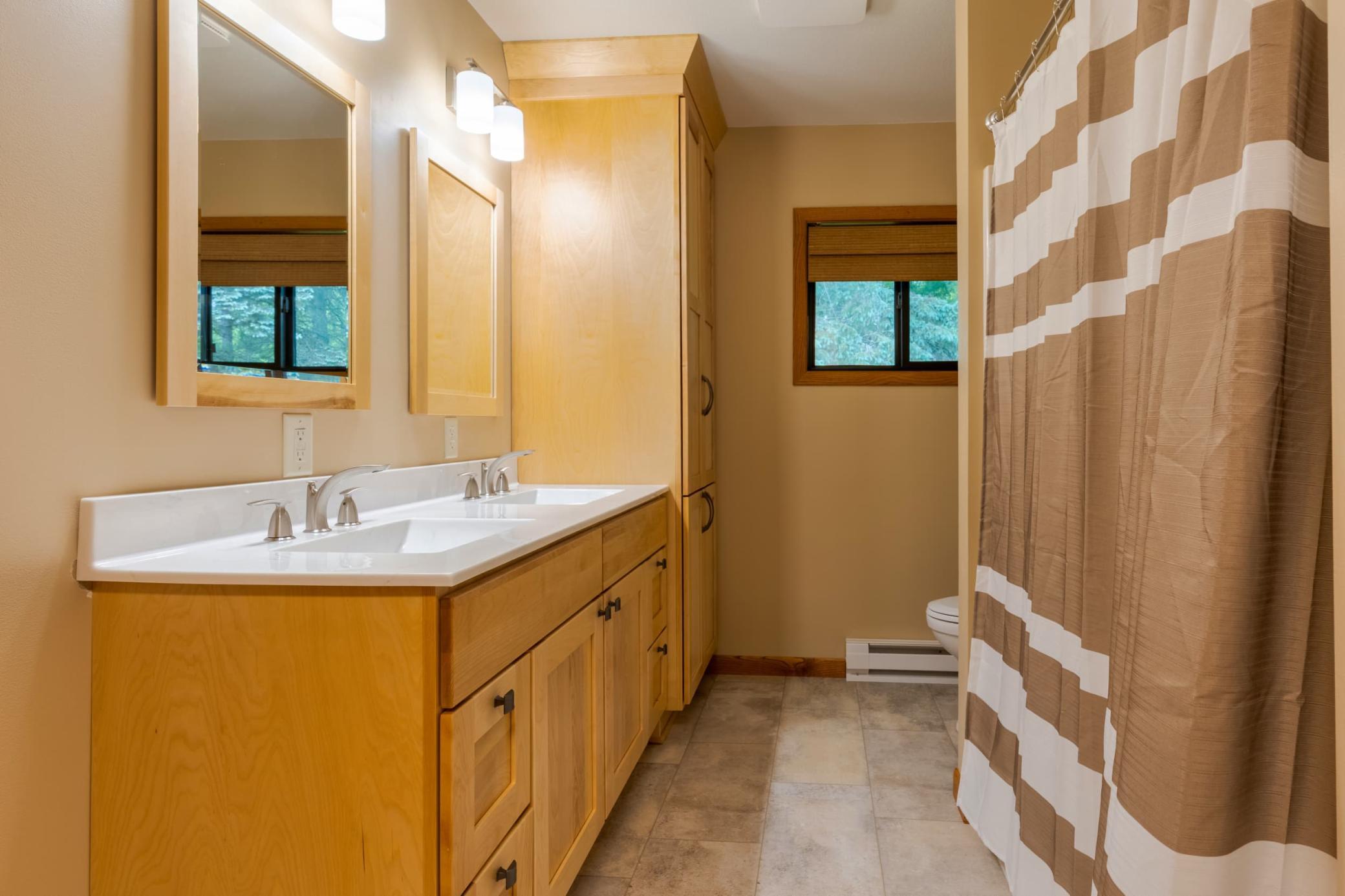 1972 single family home for sale at 51892 Wildflower Drive in Bemidji, MN — 4 bed, 3 bath (photo 39 of 48)