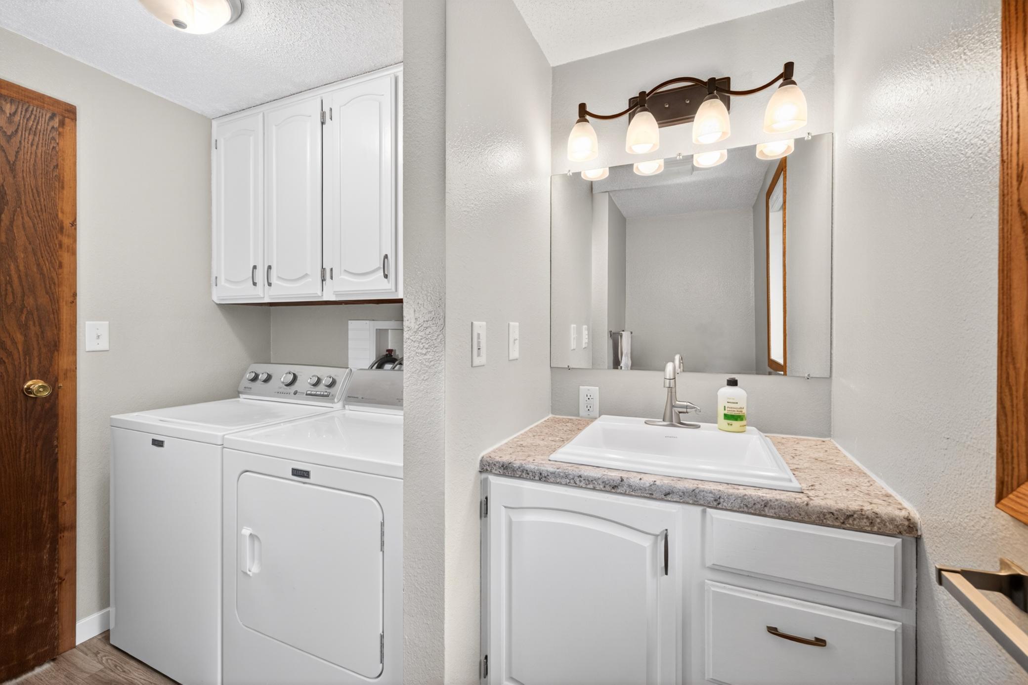 1980 single family home for sale at 101 Grant Street in Finley, ND — 3 bed, 2 bath (photo 35 of 36)