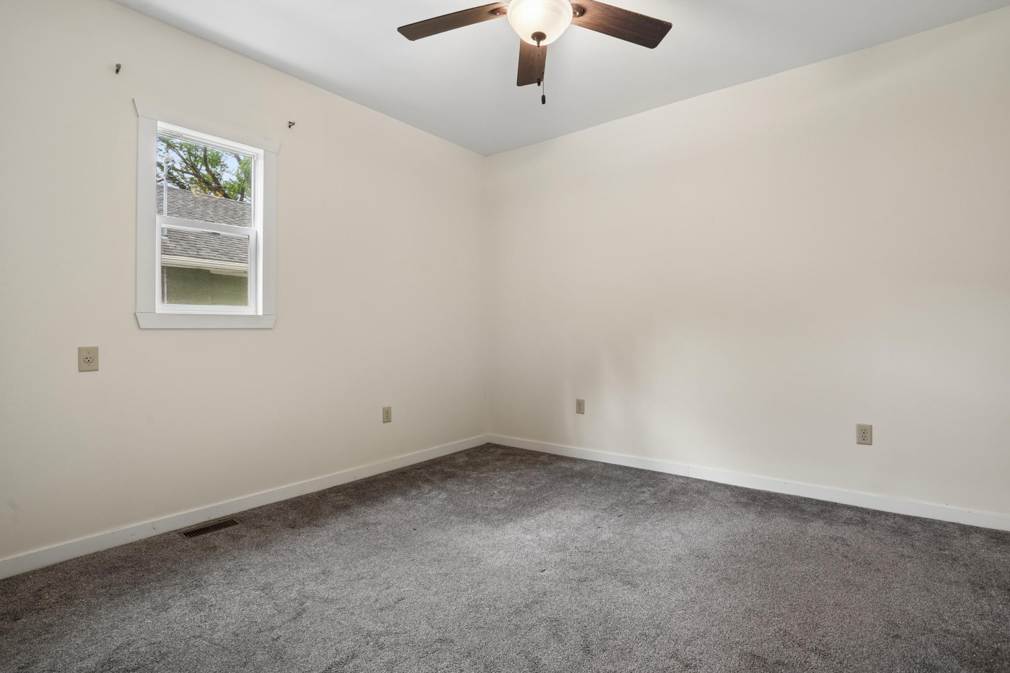 223 11th Avenue N, Fargo ND 58102 - Photo 16 of 28