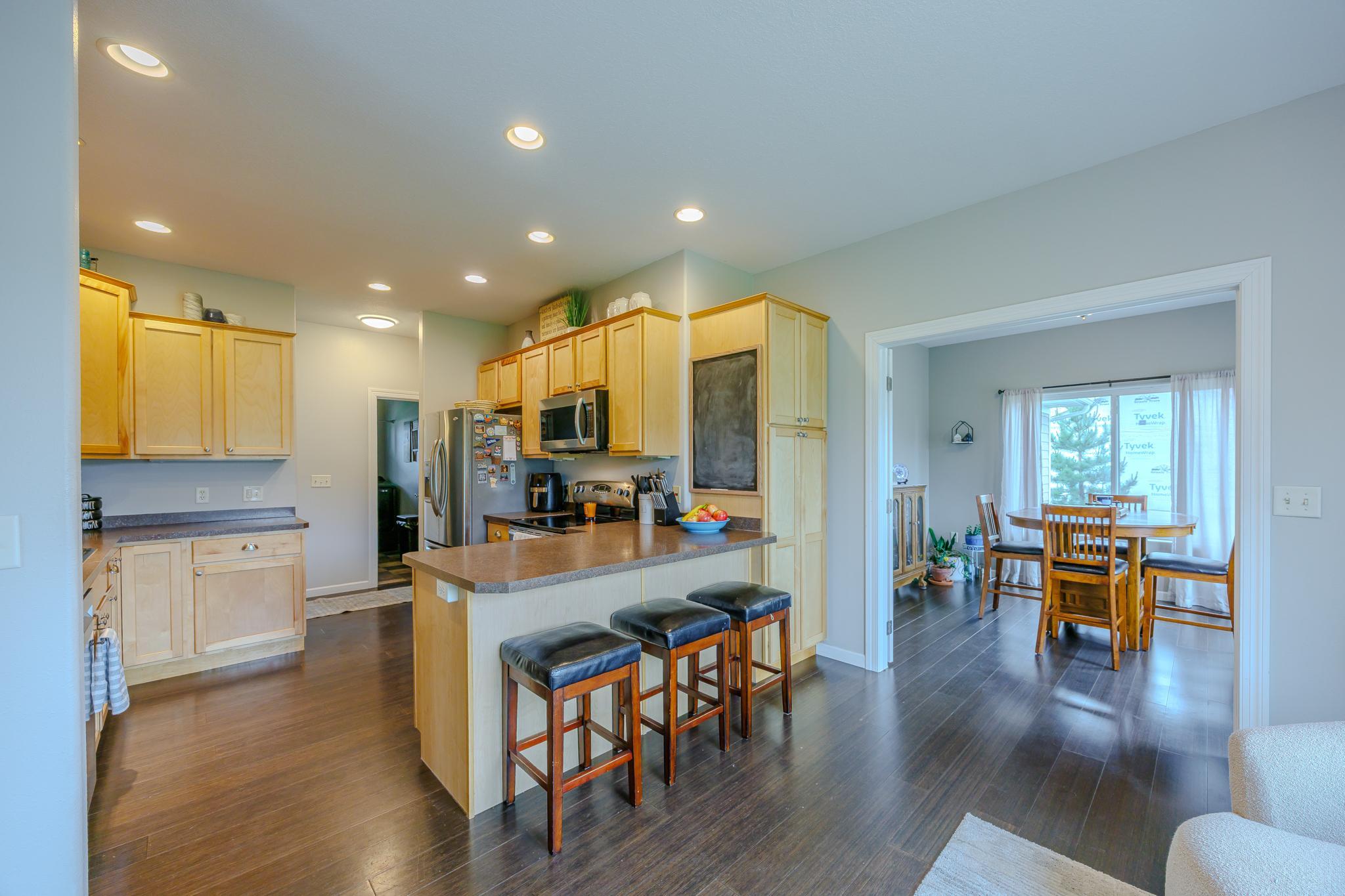 2008 single family home for sale at 1320 Whiting Road NW, Unit 39 in Bemidji, MN — 4 bed, 3 bath (photo 15 of 95)