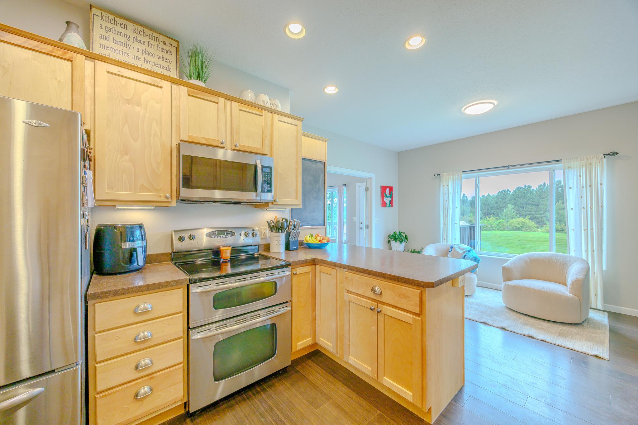 2008 single family home for sale at 1320 Whiting Road NW, Unit 39 in Bemidji, MN — 4 bed, 3 bath (photo 17 of 95)
