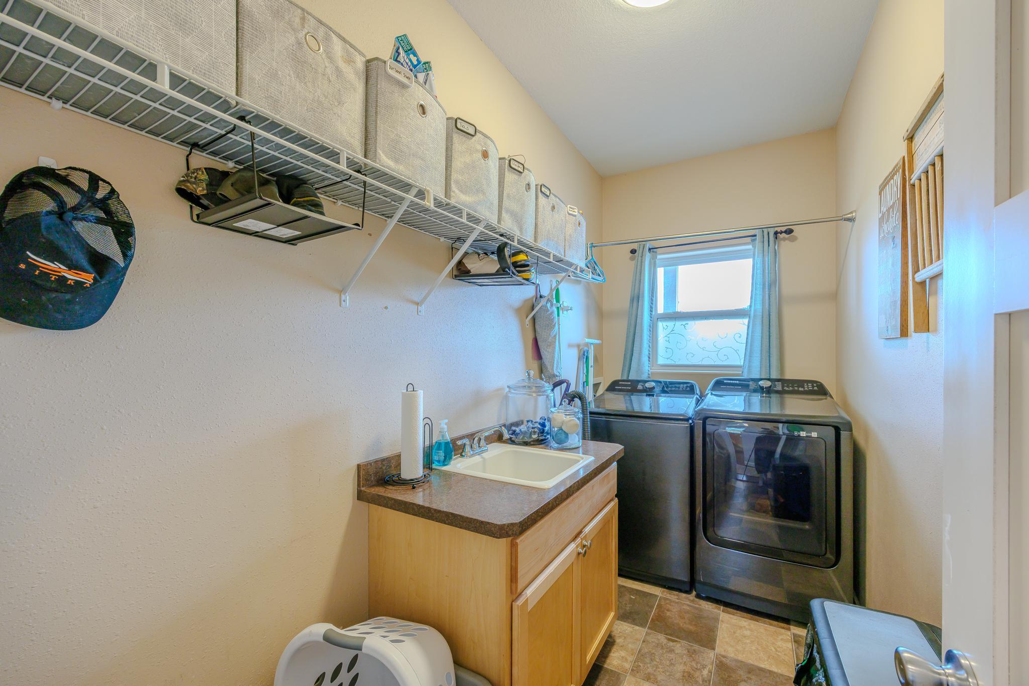 2008 single family home for sale at 1320 Whiting Road NW, Unit 39 in Bemidji, MN — 4 bed, 3 bath (photo 18 of 95)