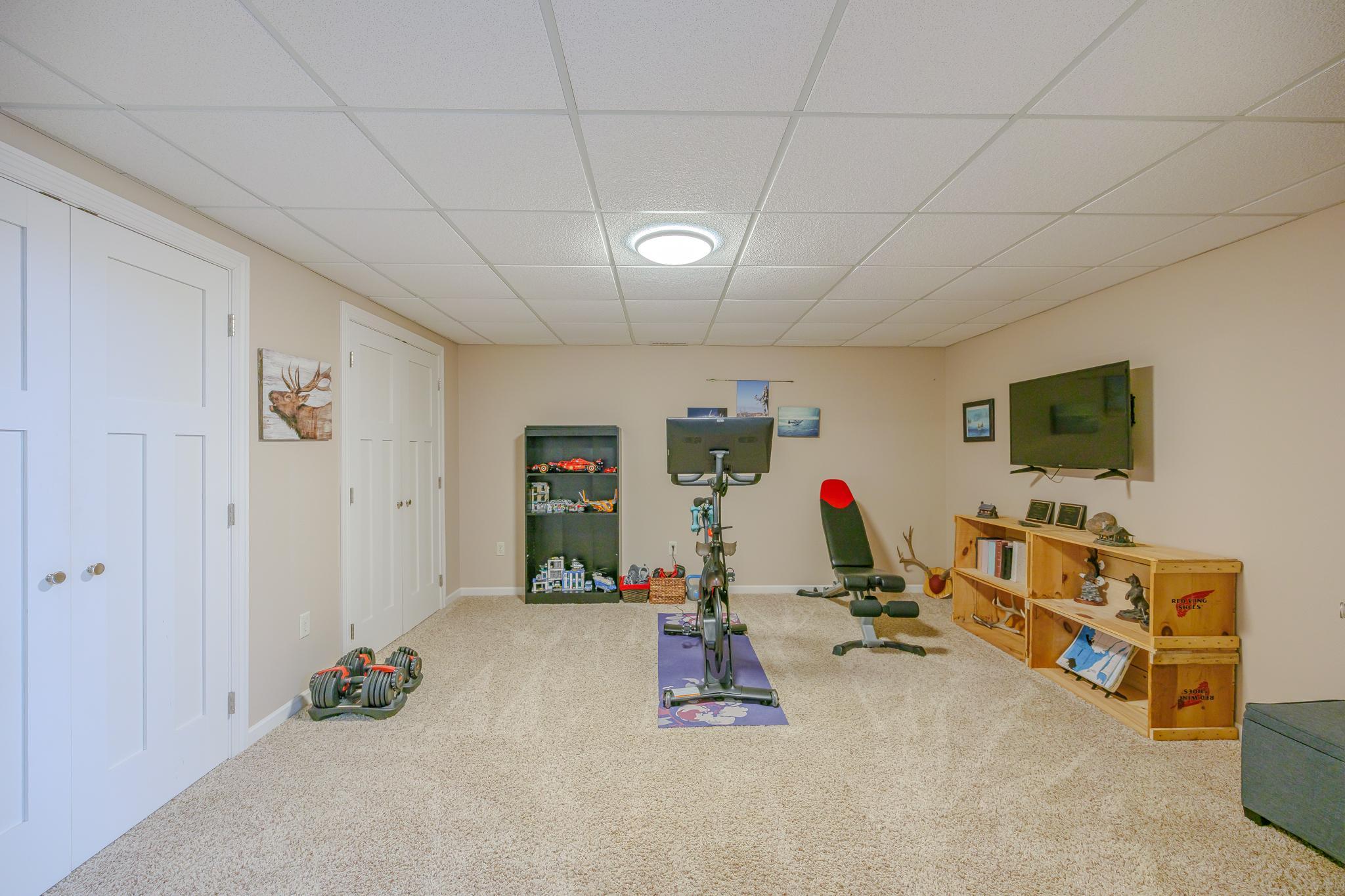 2008 single family home for sale at 1320 Whiting Road NW, Unit 39 in Bemidji, MN — 4 bed, 3 bath (photo 41 of 95)