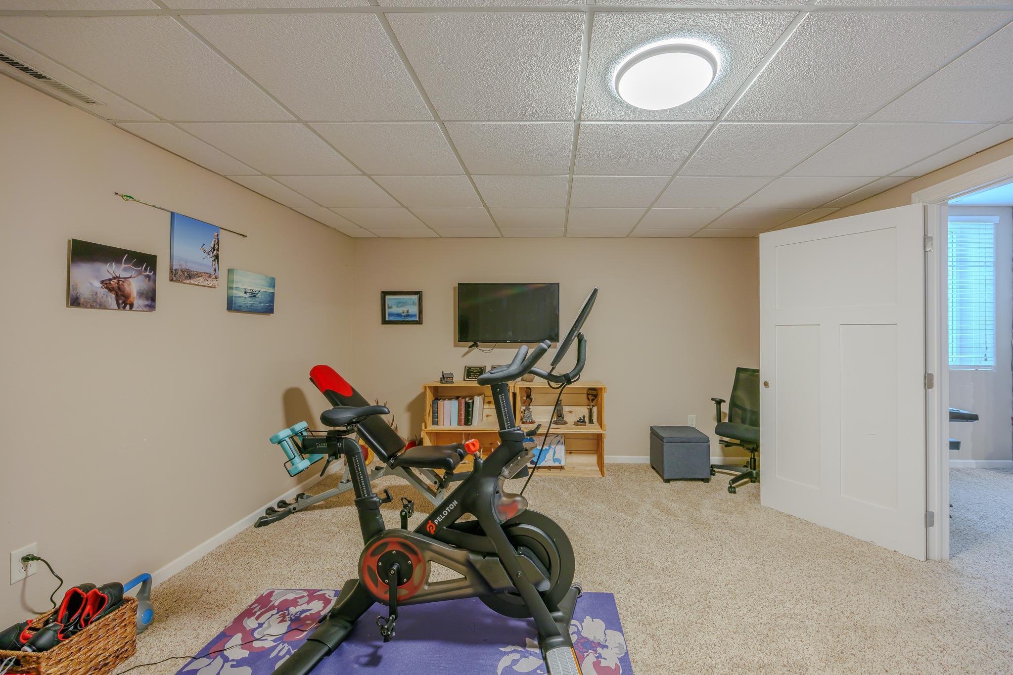 2008 single family home for sale at 1320 Whiting Road NW, Unit 39 in Bemidji, MN — 4 bed, 3 bath (photo 42 of 95)