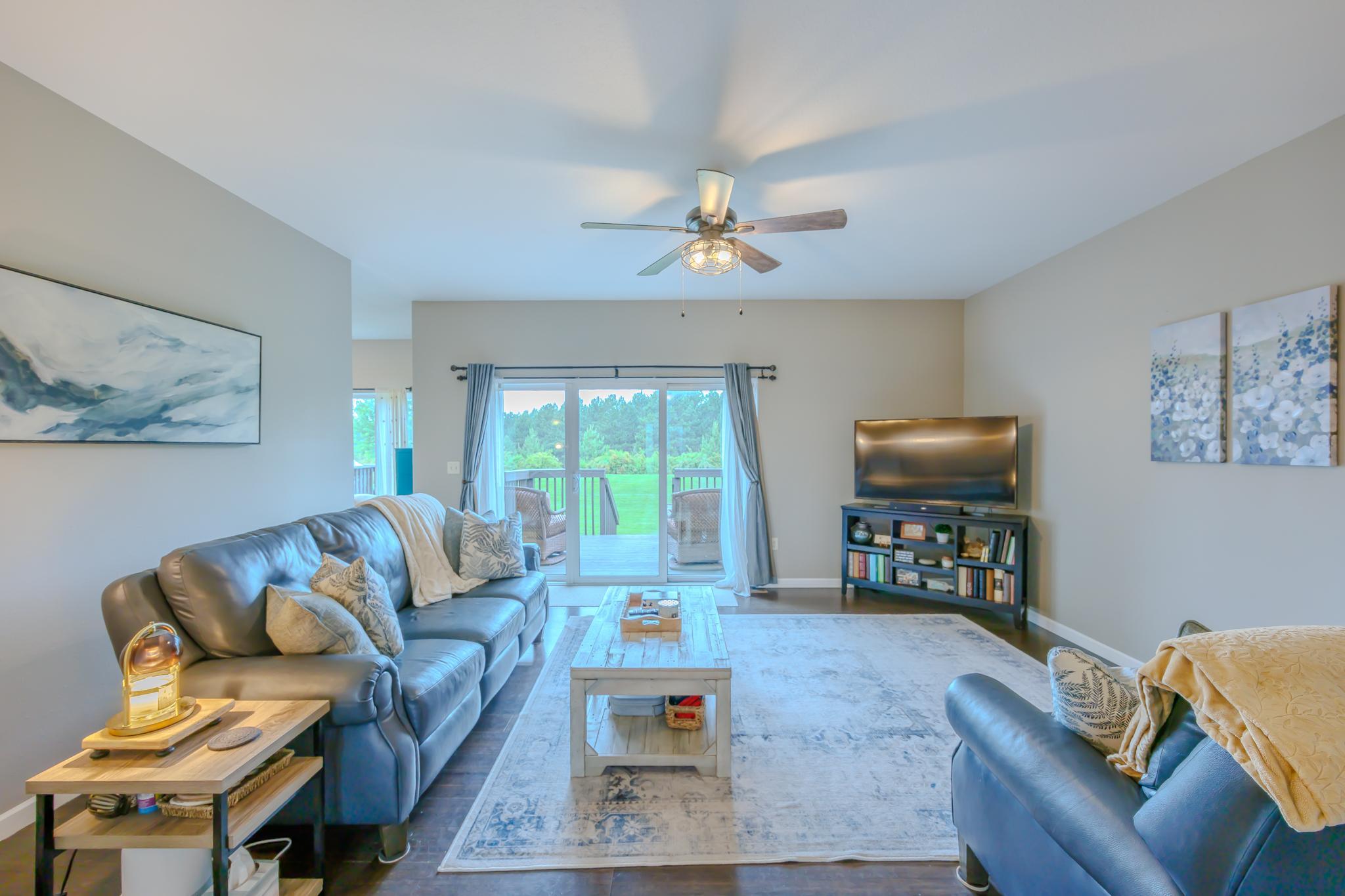 2008 single family home for sale at 1320 Whiting Road NW, Unit 39 in Bemidji, MN — 4 bed, 3 bath (photo 6 of 95)