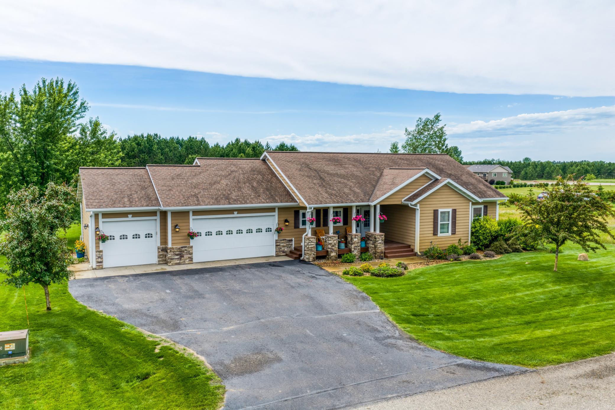 2008 single family home for sale at 1320 Whiting Road NW, Unit 39 in Bemidji, MN — 4 bed, 3 bath (photo 51 of 95)