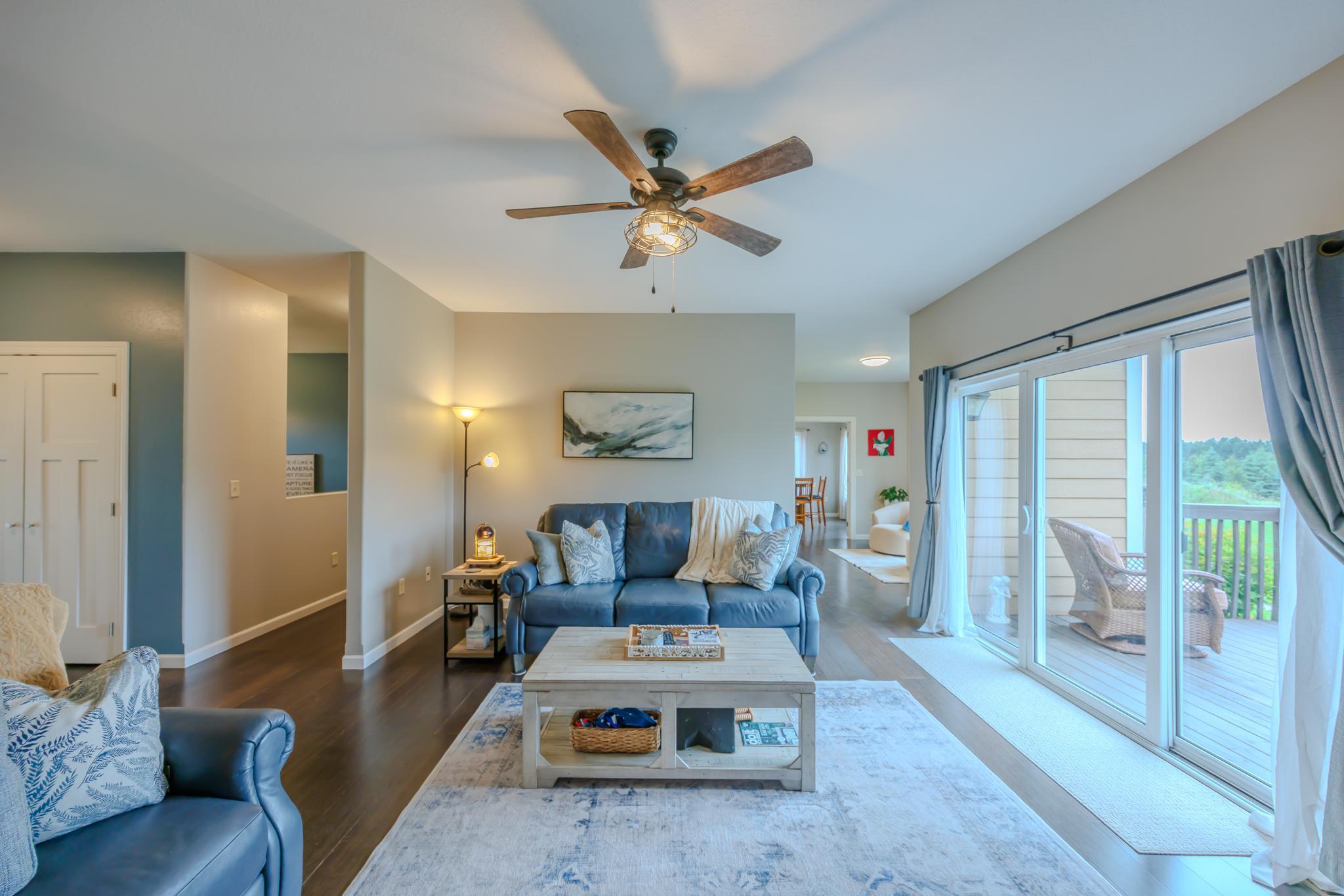 2008 single family home for sale at 1320 Whiting Road NW, Unit 39 in Bemidji, MN — 4 bed, 3 bath (photo 7 of 95)