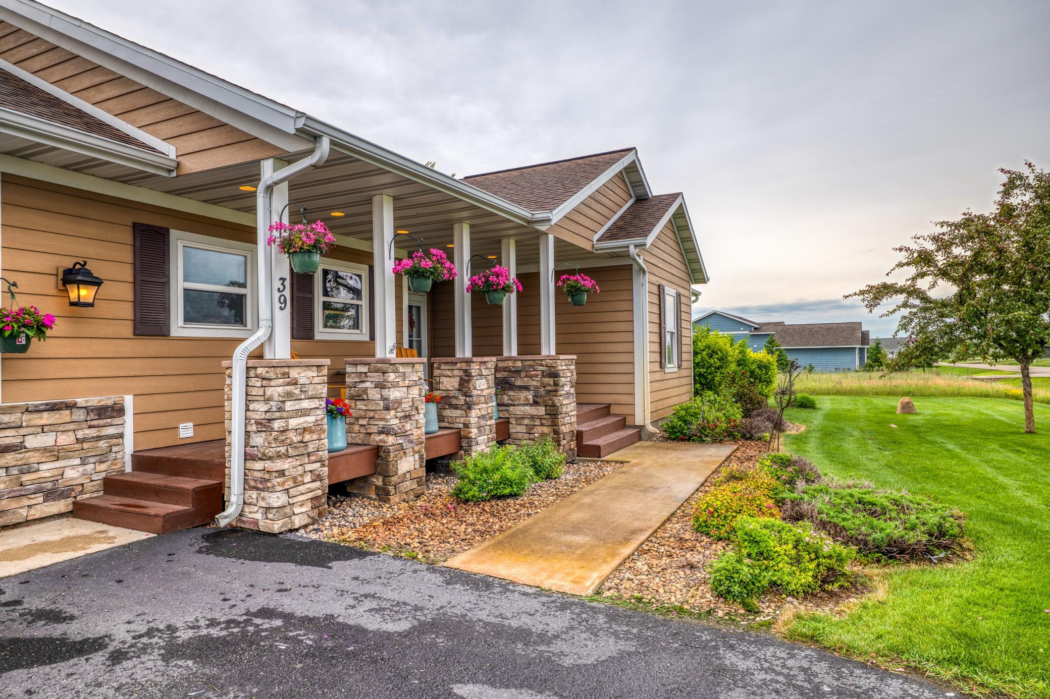 2008 single family home for sale at 1320 Whiting Road NW, Unit 39 in Bemidji, MN — 4 bed, 3 bath (photo 69 of 95)