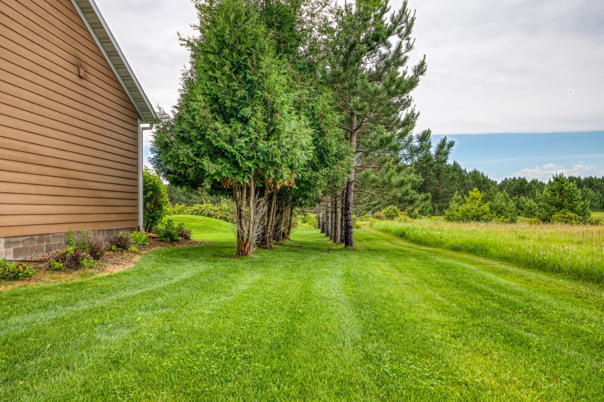 2008 single family home for sale at 1320 Whiting Road NW, Unit 39 in Bemidji, MN — 4 bed, 3 bath (photo 78 of 95)