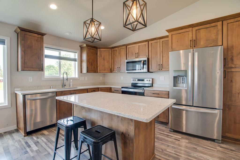 4514 13th S Street, Moorhead MN 56560 - Photo 14 of 41