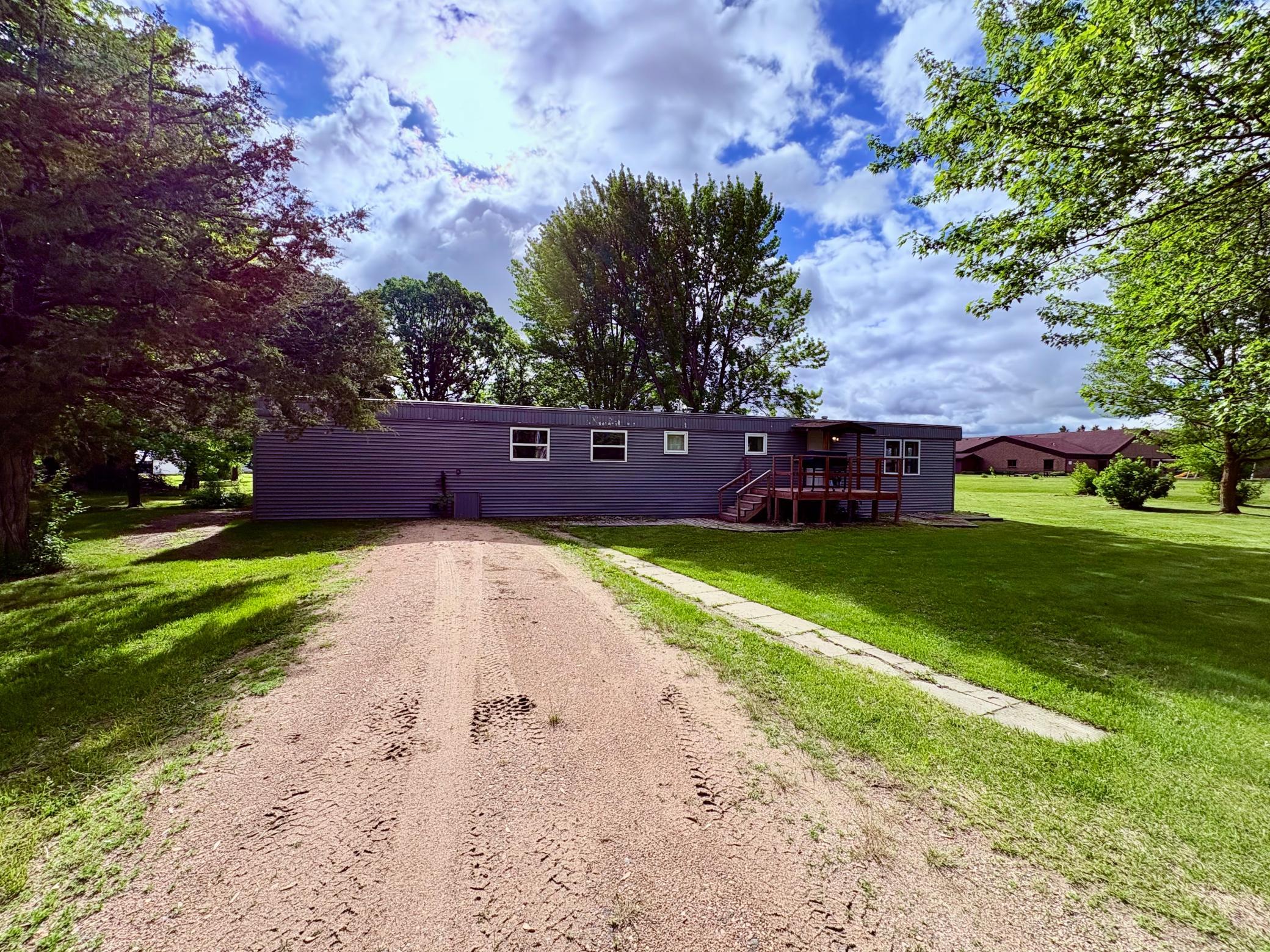 210 3rd Avenue SW, Baudette MN 56623 - Photo 2 of 28