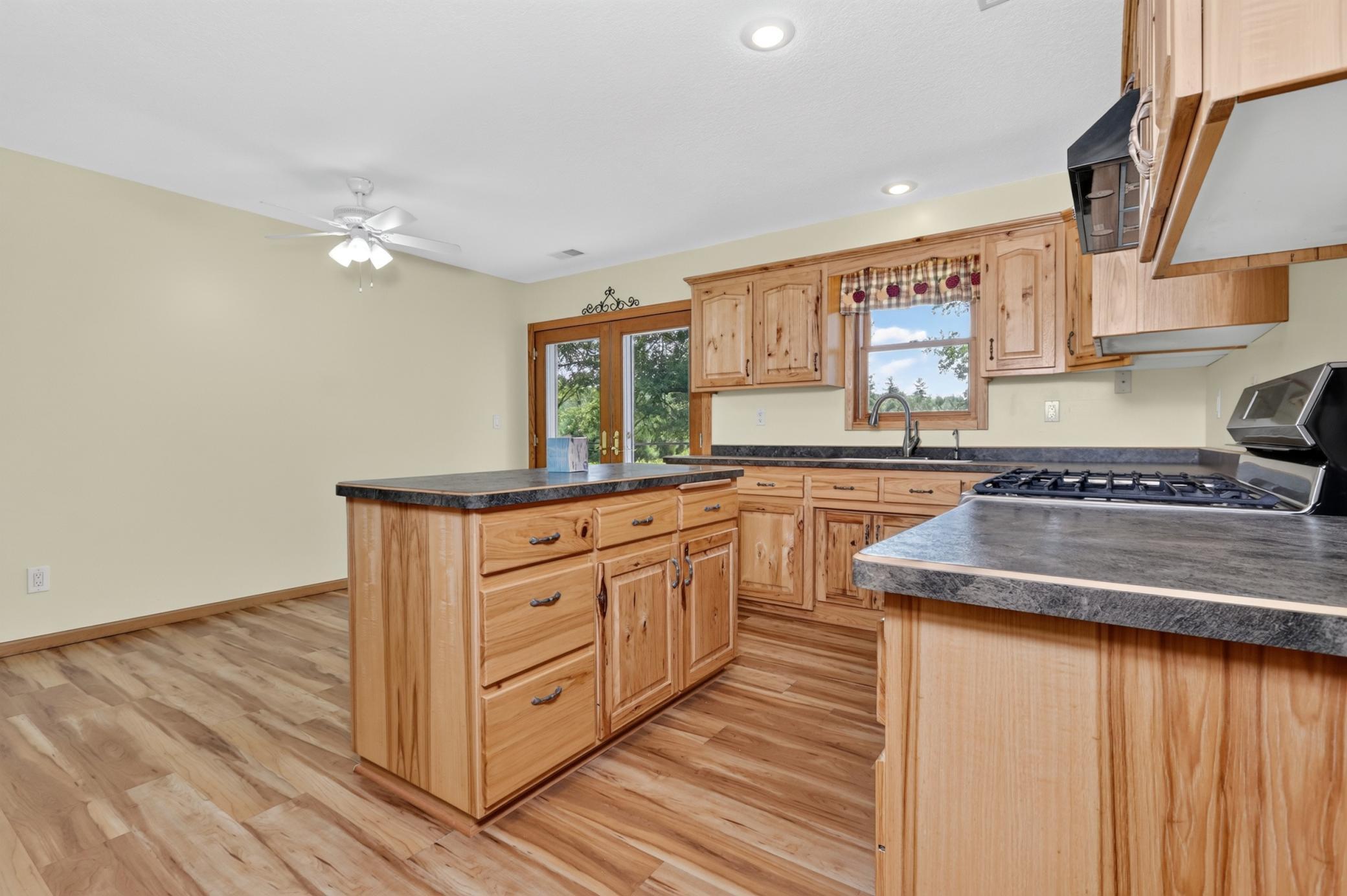 2007 single family home for sale at 30873 Harris Town Road in Grand Rapids, MN — 3 bed, 2 bath (photo 11 of 26)