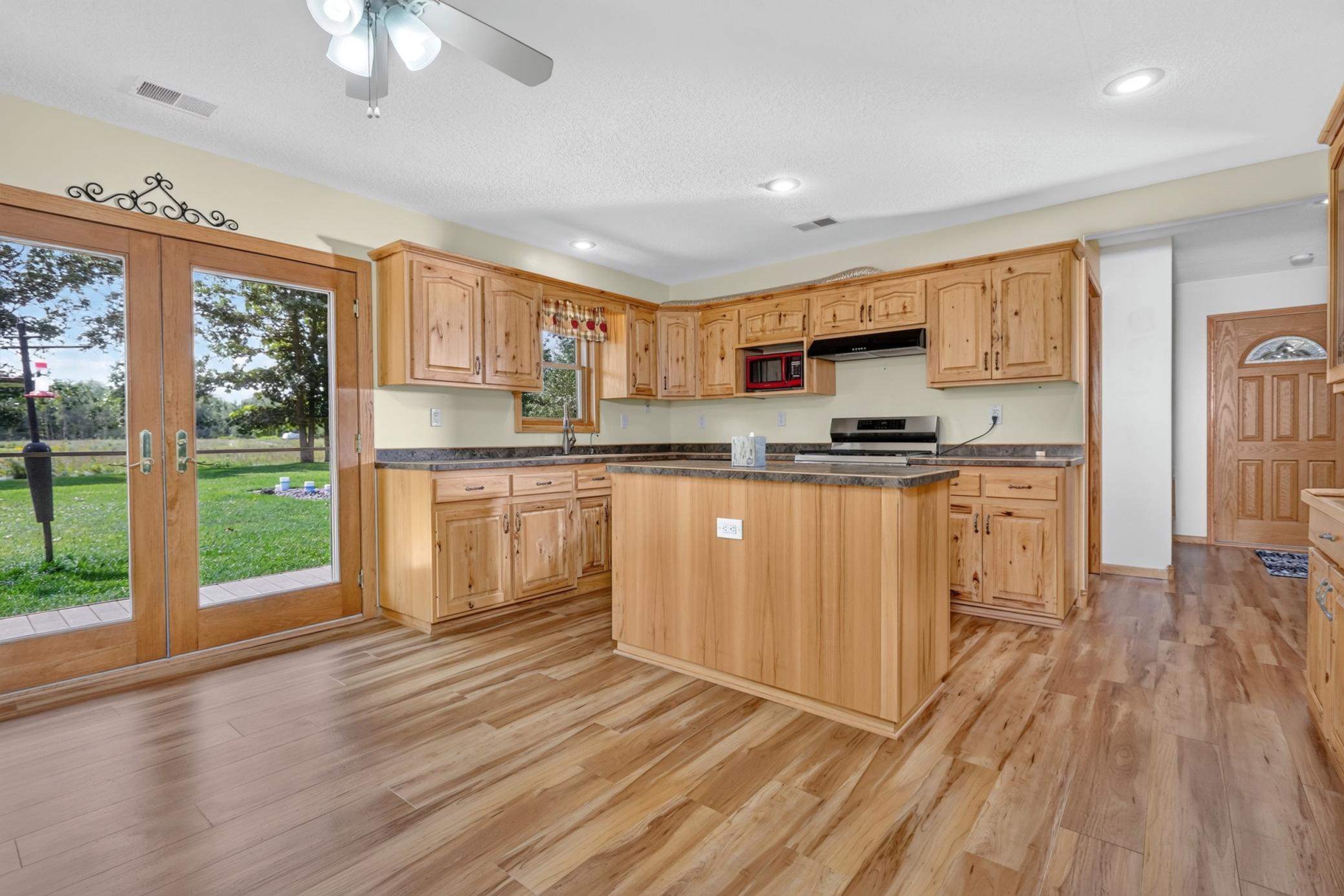 2007 single family home for sale at 30873 Harris Town Road in Grand Rapids, MN — 3 bed, 2 bath (photo 13 of 26)
