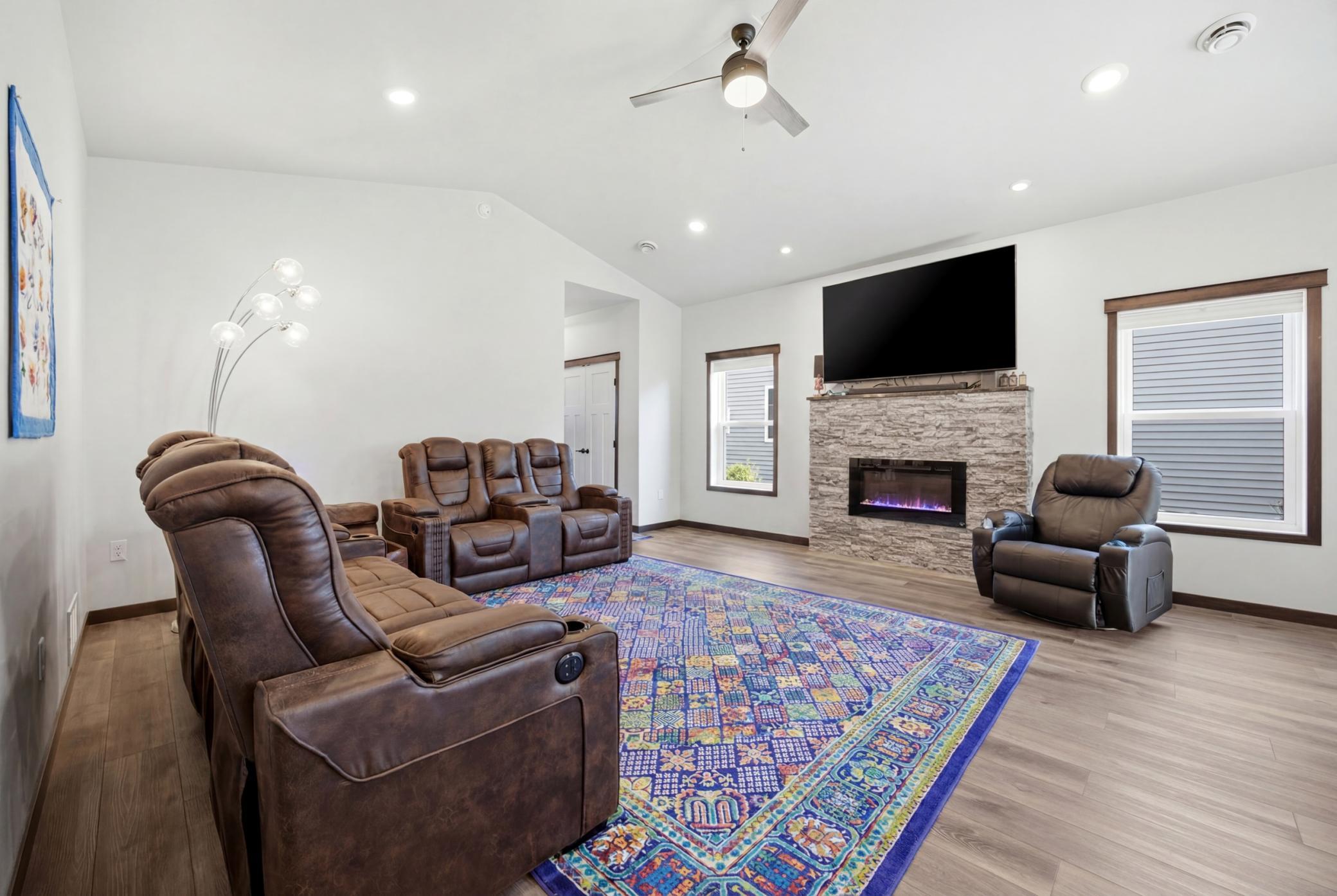 7816 Wild Rose Way, Horace ND 58047 - Photo 5 of 16