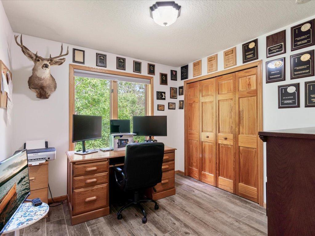 1995 single family home for sale at 8343 Timber Lane in Nisswa, MN — 3 bed, 3 bath (photo 17 of 48)