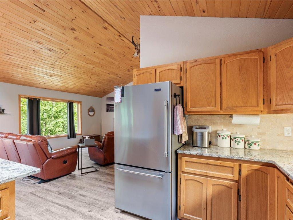 1995 single family home for sale at 8343 Timber Lane in Nisswa, MN — 3 bed, 3 bath (photo 8 of 48)