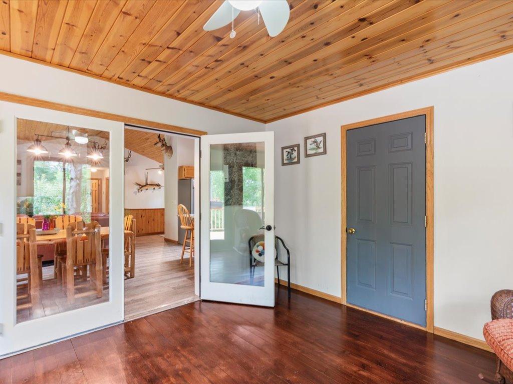 1995 single family home for sale at 8343 Timber Lane in Nisswa, MN — 3 bed, 3 bath (photo 10 of 48)