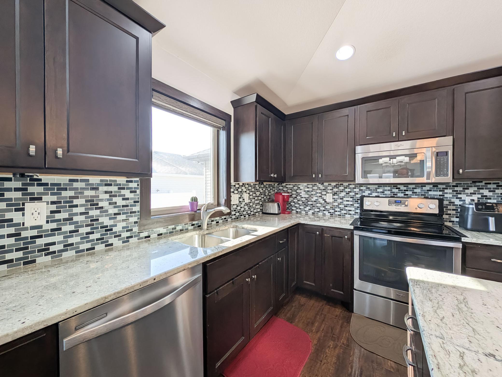 6810 24 Street S, Fargo ND 58104 - Photo 13 of 63